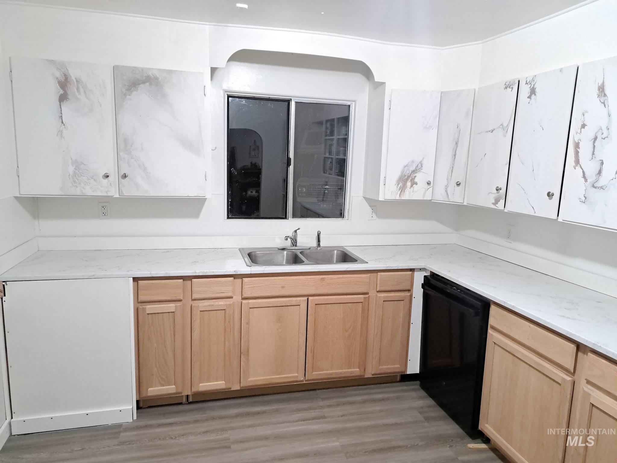 207 N Main St, Homedale, Idaho 83628, 3 Bedrooms, 1 Bathroom, Residential For Sale, Price $275,000,MLS 98978303