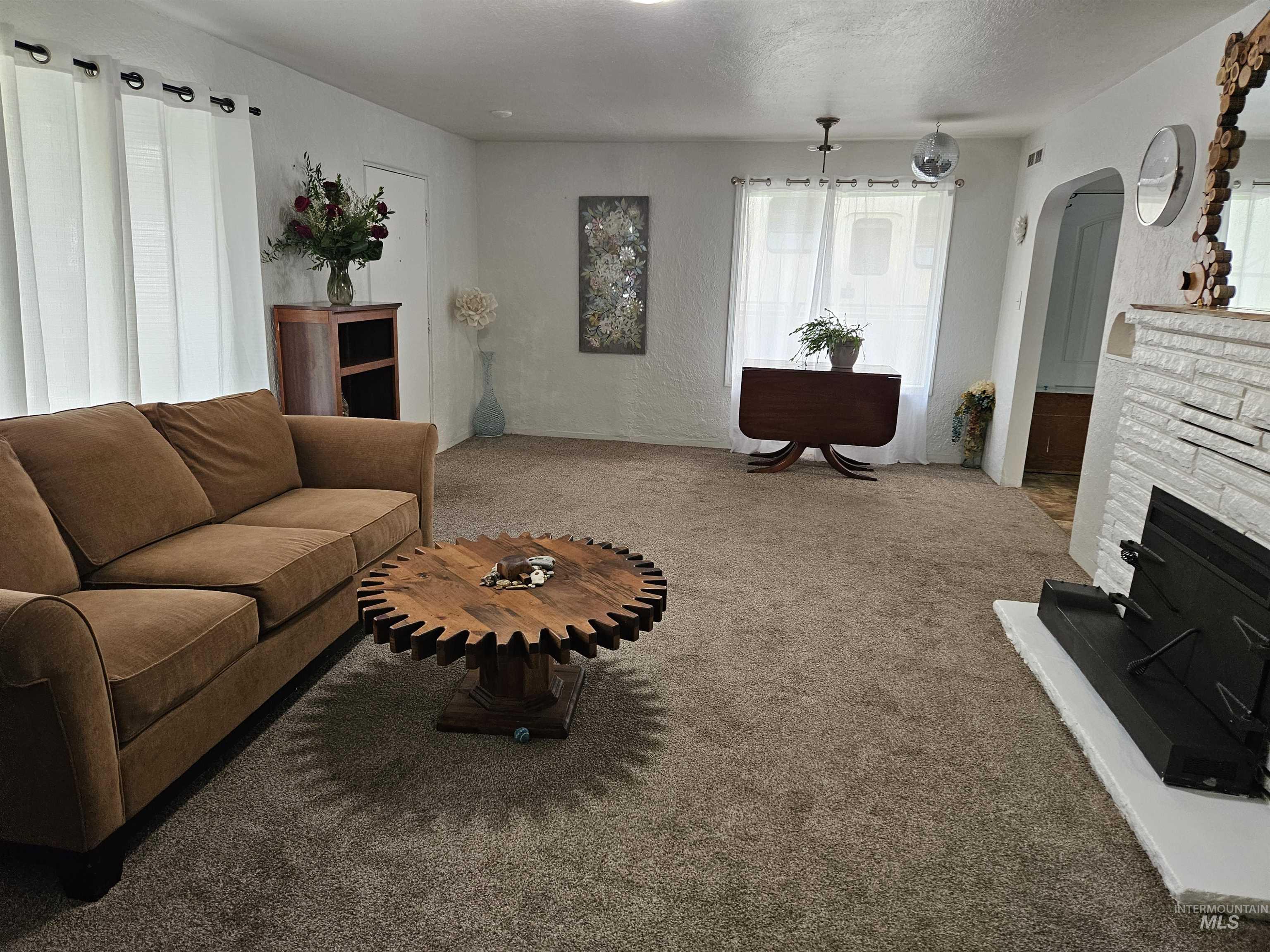 207 N Main St, Homedale, Idaho 83628, 3 Bedrooms, 1 Bathroom, Residential For Sale, Price $275,000,MLS 98978303