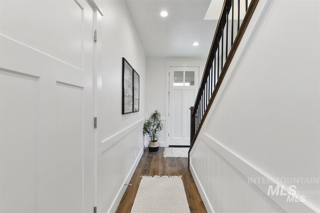 4583 S Courvoisier Pl, Meridian, Idaho 83642, 4 Bedrooms, 2.5 Bathrooms, Residential For Sale, Price $599,900,MLS 98978304