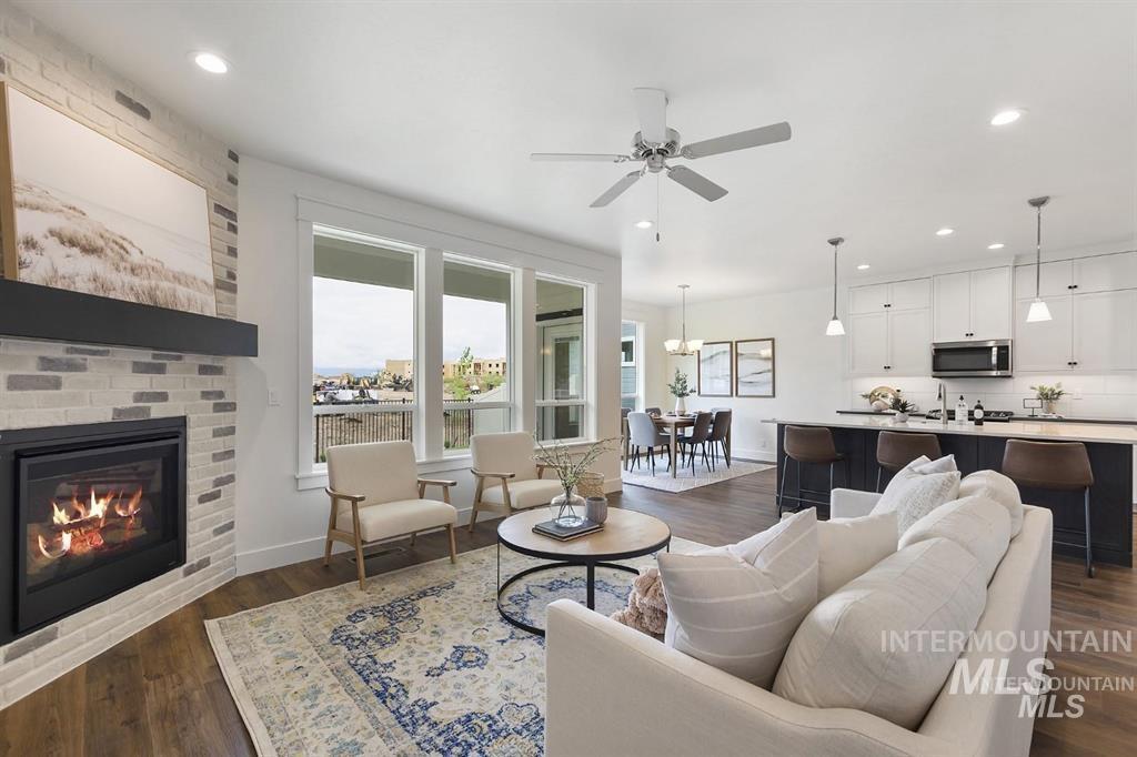 4583 S Courvoisier Pl, Meridian, Idaho 83642, 4 Bedrooms, 2.5 Bathrooms, Residential For Sale, Price $599,900,MLS 98978304