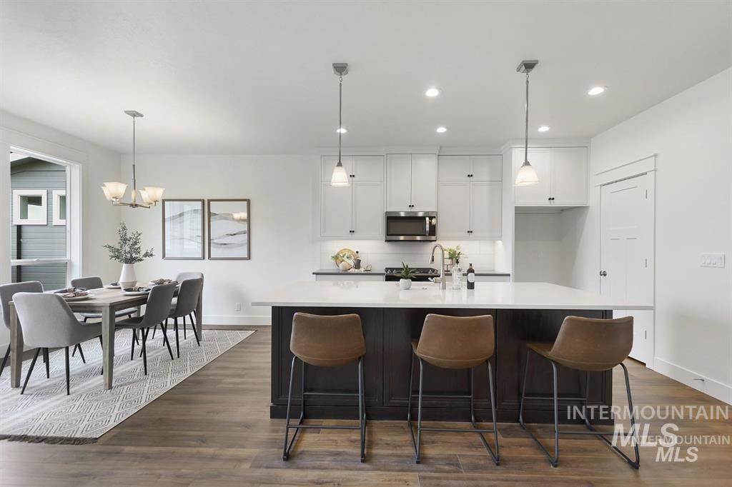 4583 S Courvoisier Pl, Meridian, Idaho 83642, 4 Bedrooms, 2.5 Bathrooms, Residential For Sale, Price $599,900,MLS 98978304