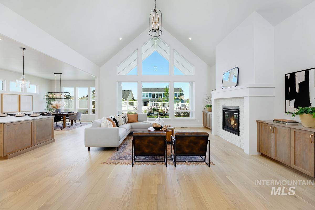 14319 N Goldfinch Ave, Boise, Idaho 83714, 3 Bedrooms, 2.5 Bathrooms, Residential For Sale, Price $1,099,900,MLS 98978306