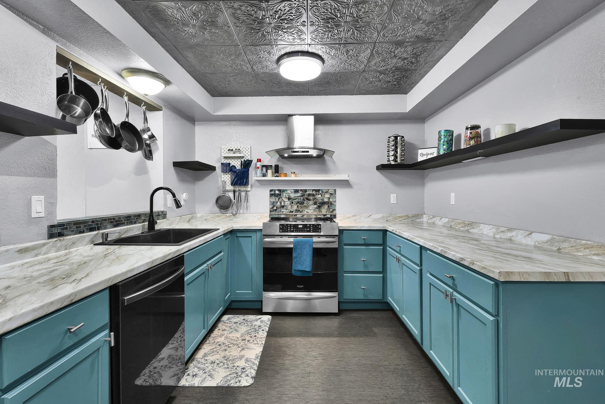 1000 Sweetwood Cir, Nampa, Idaho 83651, 5 Bedrooms, 2 Bathrooms, Residential For Sale, Price $399,900,MLS 98978307