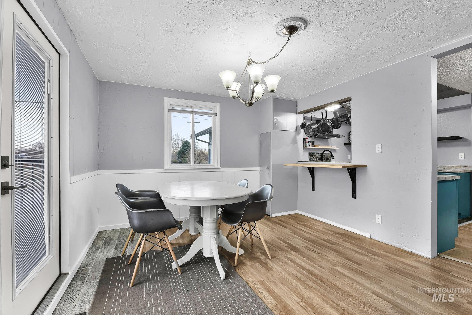 1000 Sweetwood Cir, Nampa, Idaho 83651, 5 Bedrooms, 2 Bathrooms, Residential For Sale, Price $399,900,MLS 98978307