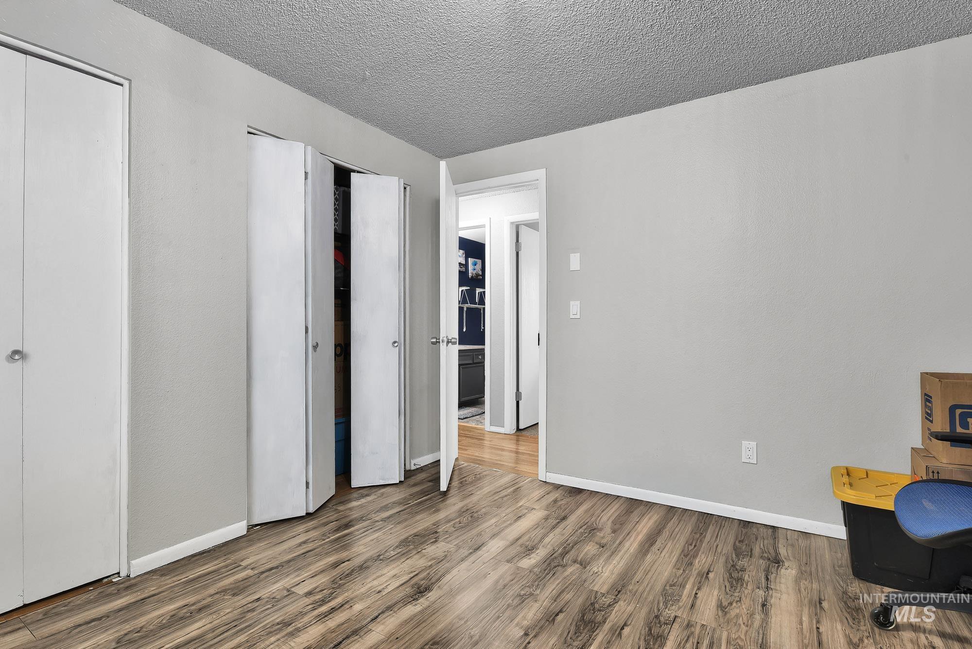 1000 Sweetwood Cir, Nampa, Idaho 83651, 5 Bedrooms, 2 Bathrooms, Residential For Sale, Price $399,900,MLS 98978307