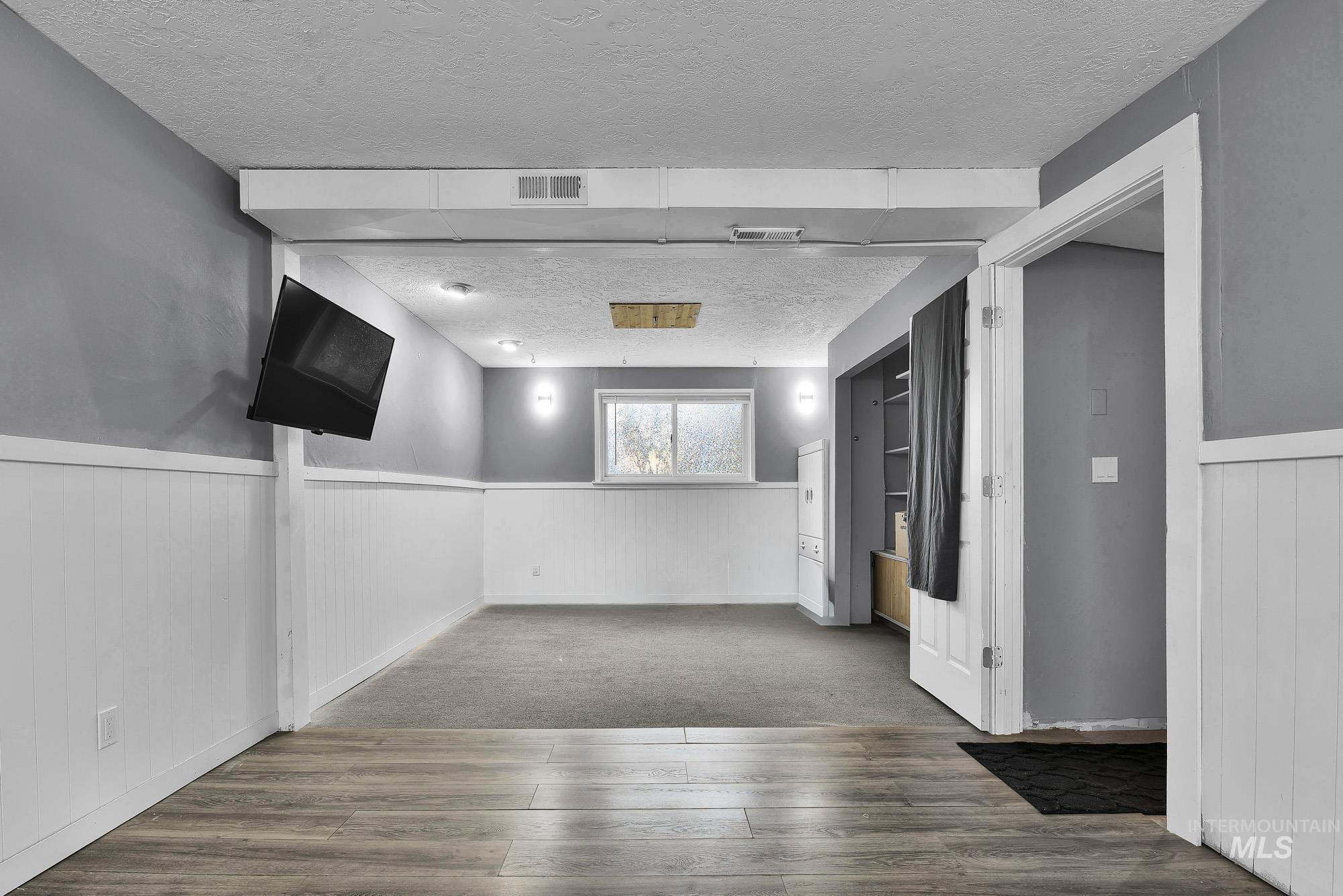 1000 Sweetwood Cir, Nampa, Idaho 83651, 5 Bedrooms, 2 Bathrooms, Residential For Sale, Price $399,900,MLS 98978307