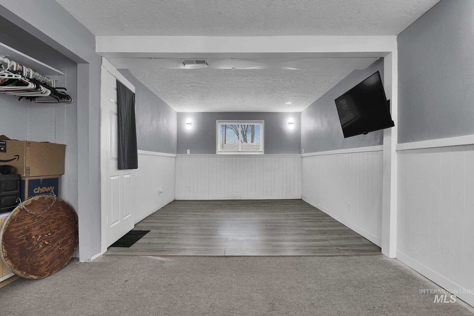 1000 Sweetwood Cir, Nampa, Idaho 83651, 5 Bedrooms, 2 Bathrooms, Residential For Sale, Price $399,900,MLS 98978307