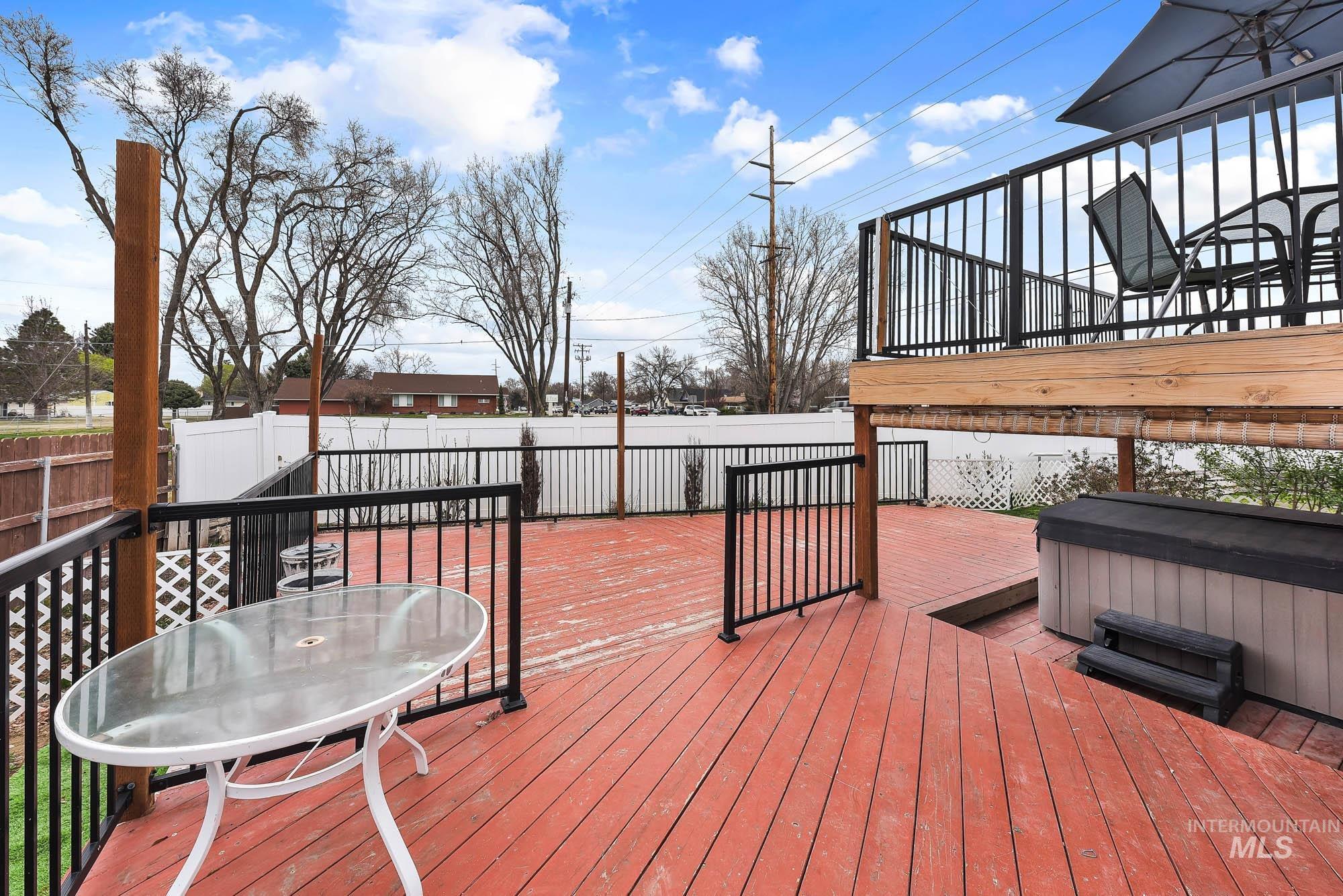 1000 Sweetwood Cir, Nampa, Idaho 83651, 5 Bedrooms, 2 Bathrooms, Residential For Sale, Price $399,900,MLS 98978307