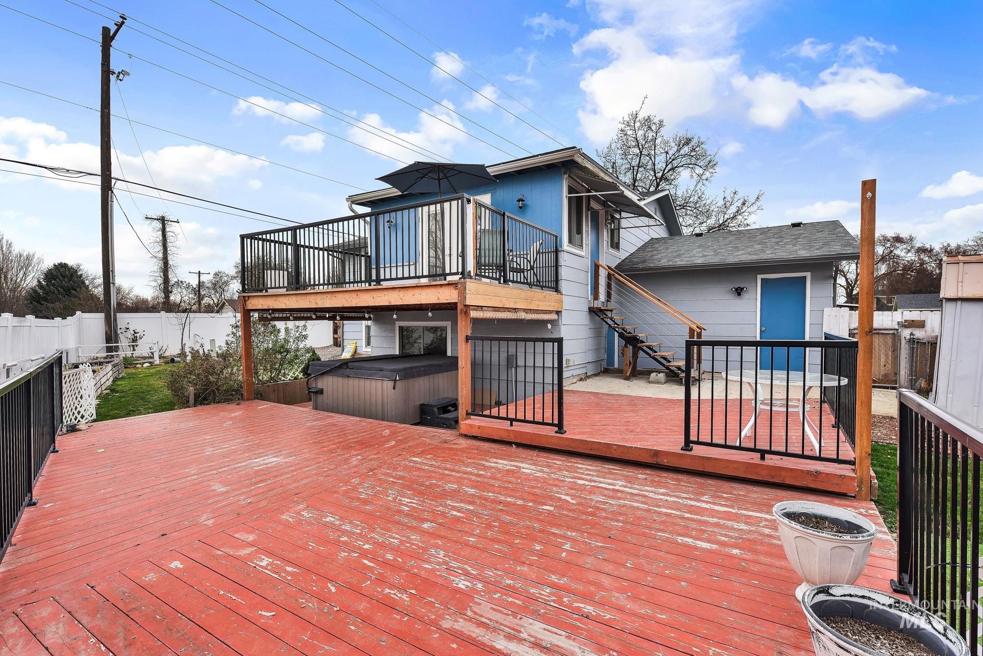 1000 Sweetwood Cir, Nampa, Idaho 83651, 5 Bedrooms, 2 Bathrooms, Residential For Sale, Price $399,900,MLS 98978307