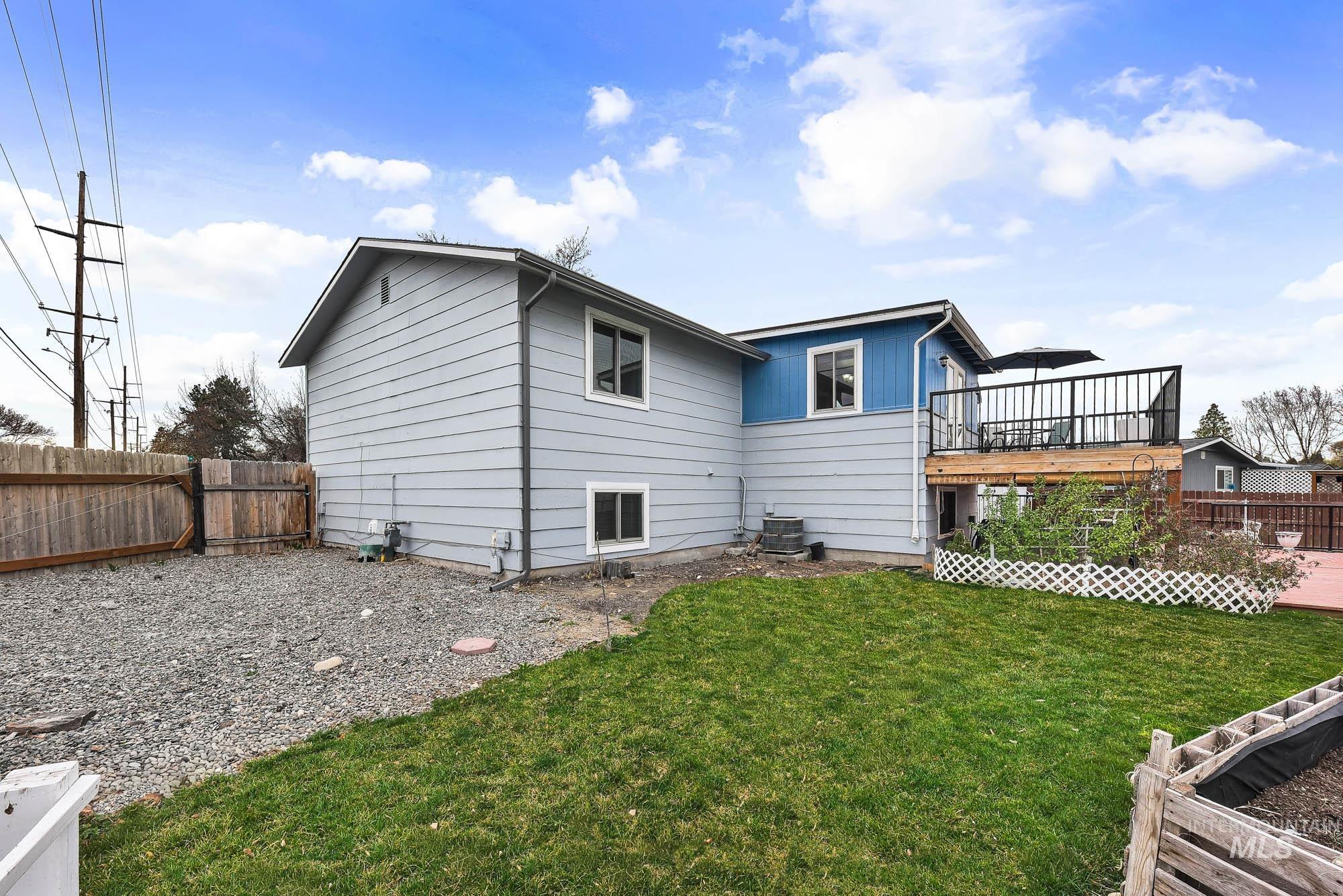 1000 Sweetwood Cir, Nampa, Idaho 83651, 5 Bedrooms, 2 Bathrooms, Residential For Sale, Price $399,900,MLS 98978307