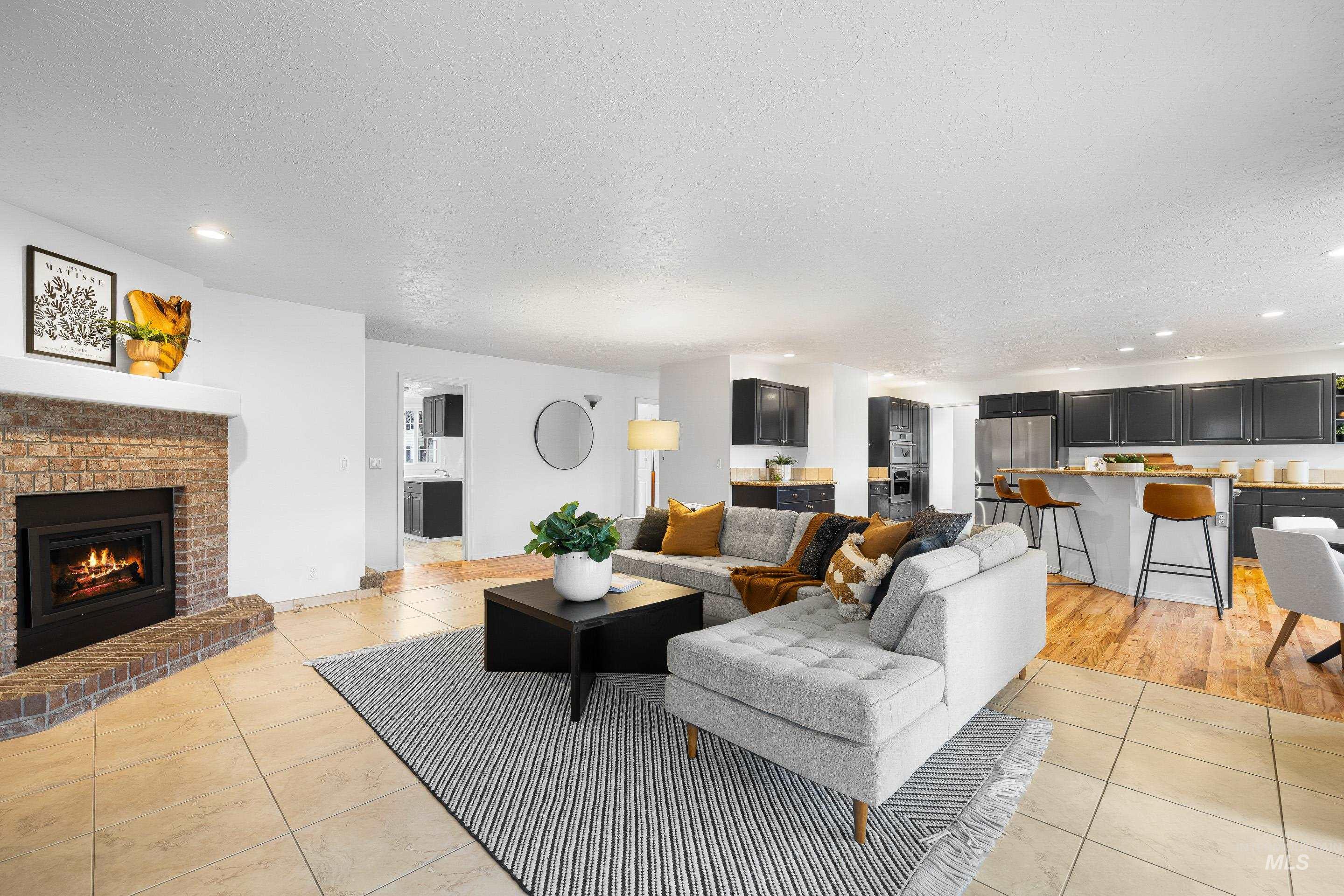 3201 E Rivernest Lane, Boise, Idaho 83706, 4 Bedrooms, 3 Bathrooms, Residential For Sale, Price $1,200,000,MLS 98978309