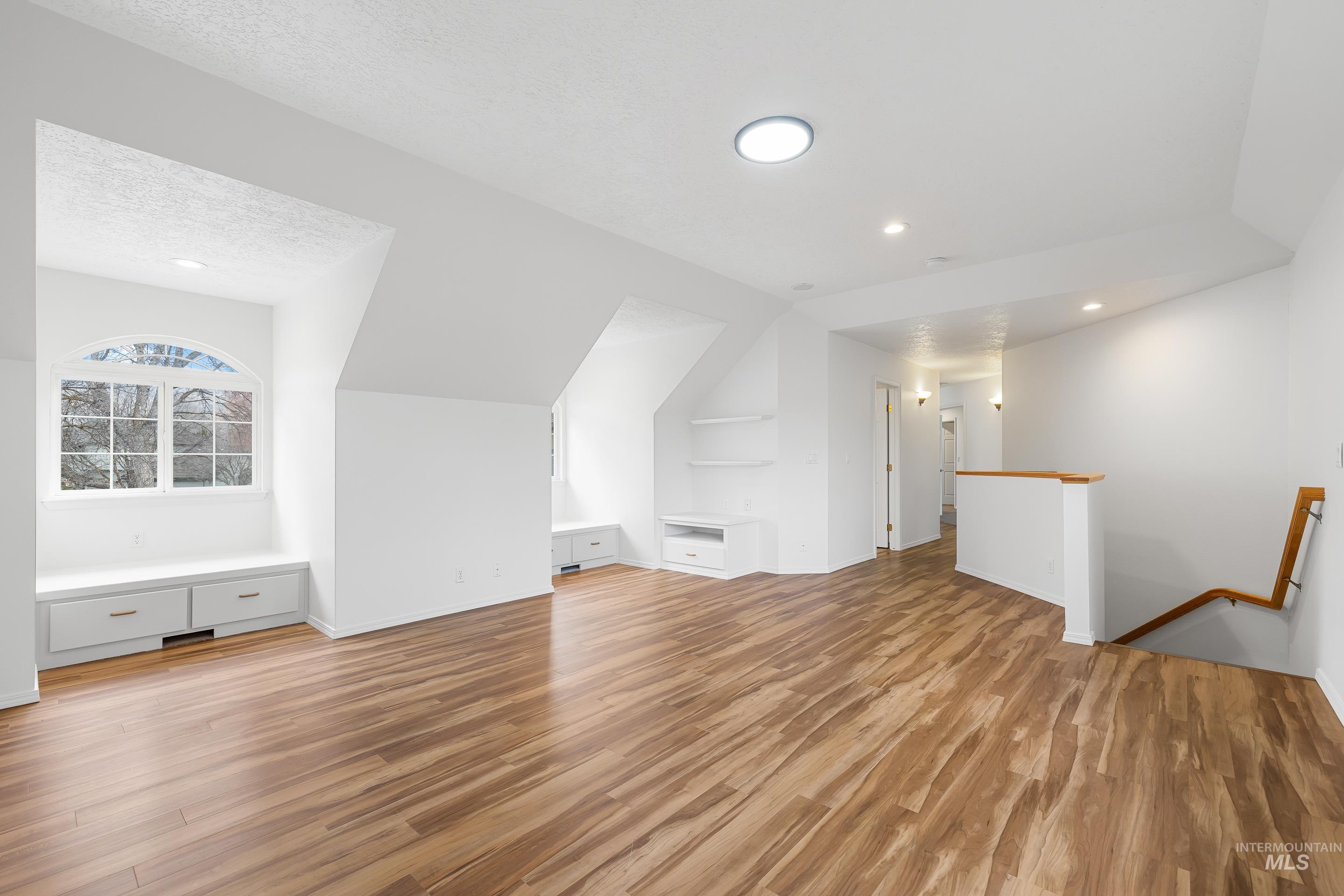 3201 E Rivernest Lane, Boise, Idaho 83706, 4 Bedrooms, 3 Bathrooms, Residential For Sale, Price $1,200,000,MLS 98978309