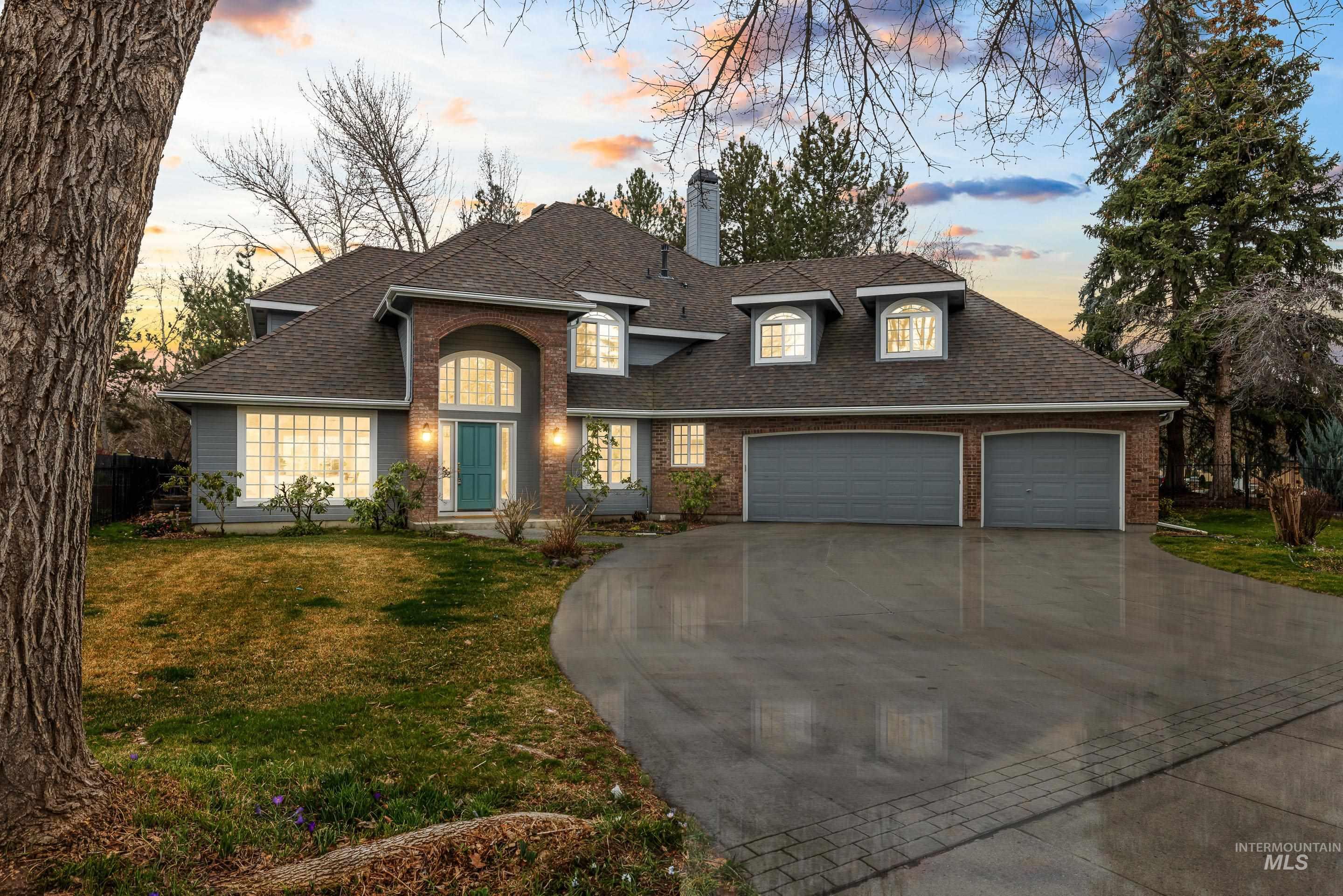 3201 E Rivernest Lane, Boise, Idaho 83706, 4 Bedrooms, 3 Bathrooms, Residential For Sale, Price $1,200,000,MLS 98978309