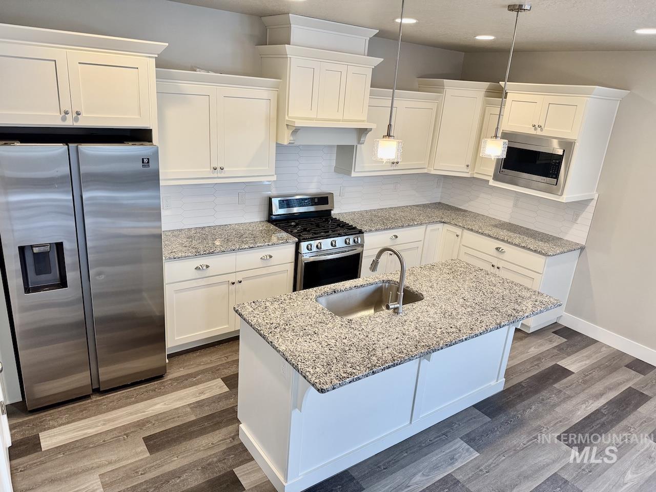 76 E Ranch Dr, Eagle, Idaho 83616, 3 Bedrooms, 2.5 Bathrooms, Residential For Sale, Price $509,000,MLS 98978310