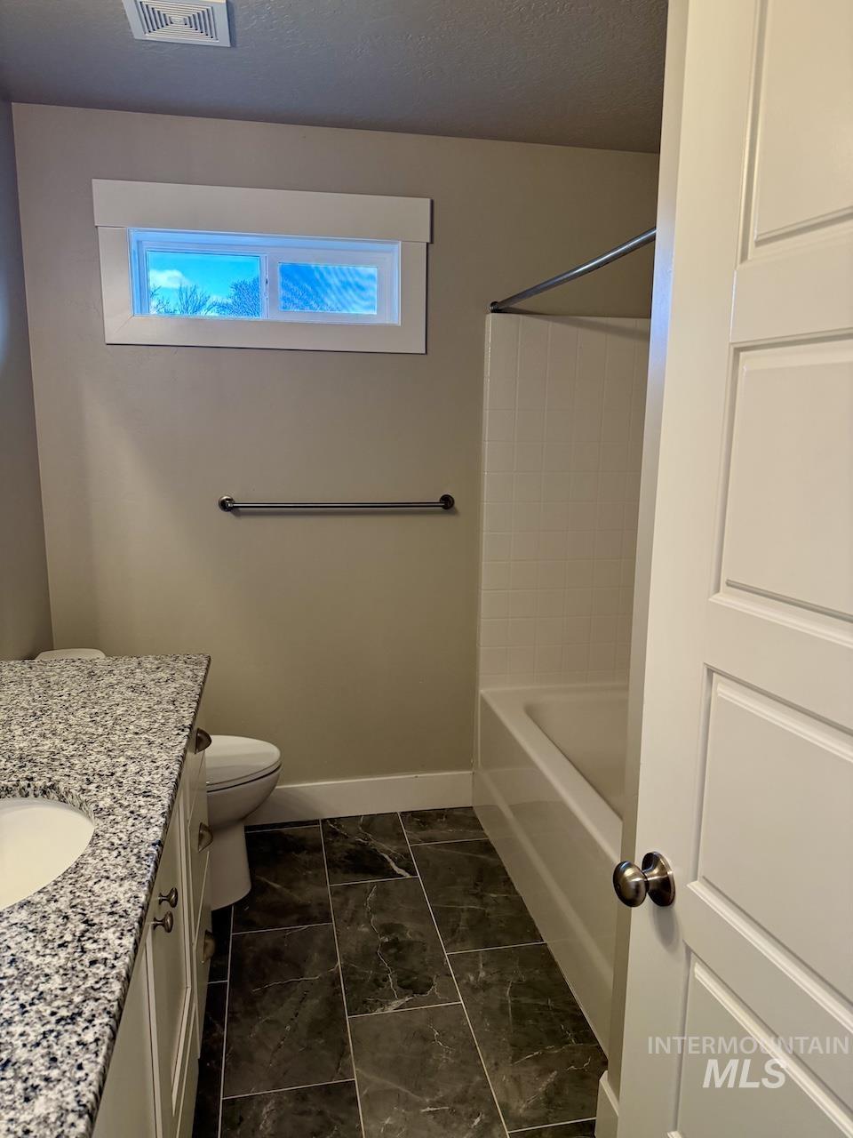 76 E Ranch Dr, Eagle, Idaho 83616, 3 Bedrooms, 2.5 Bathrooms, Residential For Sale, Price $509,000,MLS 98978310