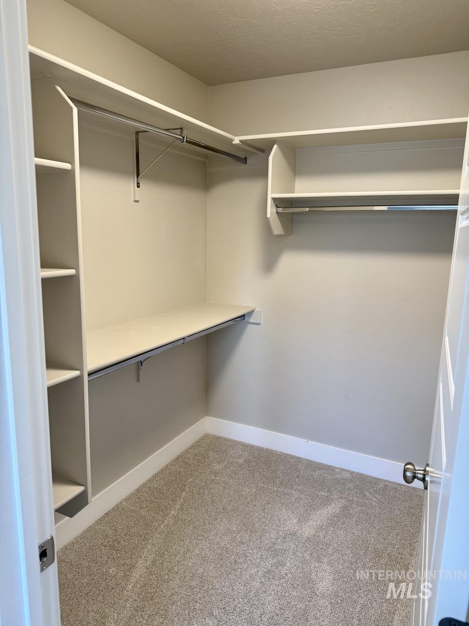 76 E Ranch Dr, Eagle, Idaho 83616, 3 Bedrooms, 2.5 Bathrooms, Residential For Sale, Price $495,000,MLS 98978310