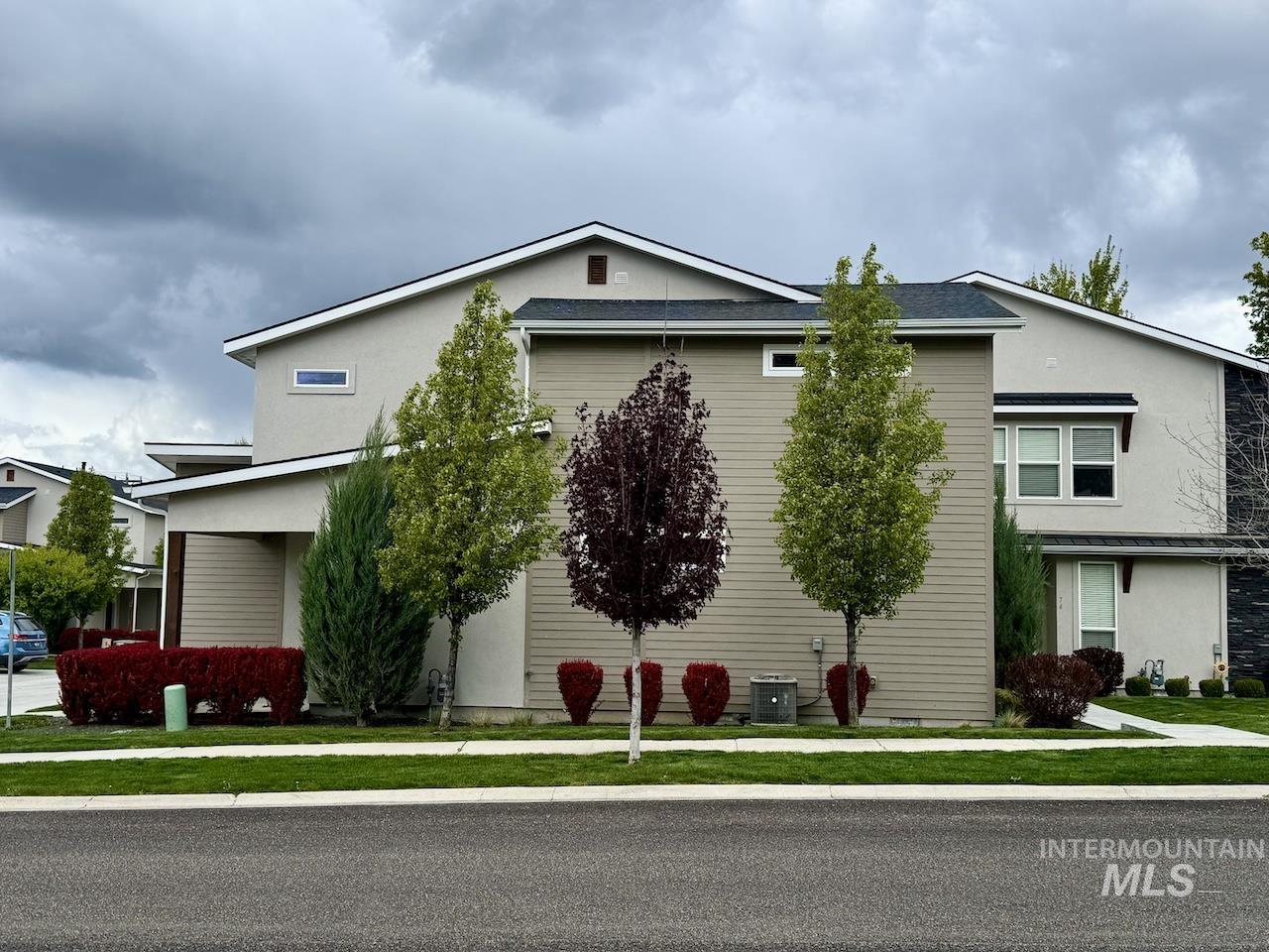 76 E Ranch Dr, Eagle, Idaho 83616, 3 Bedrooms, 2.5 Bathrooms, Residential For Sale, Price $495,000,MLS 98978310