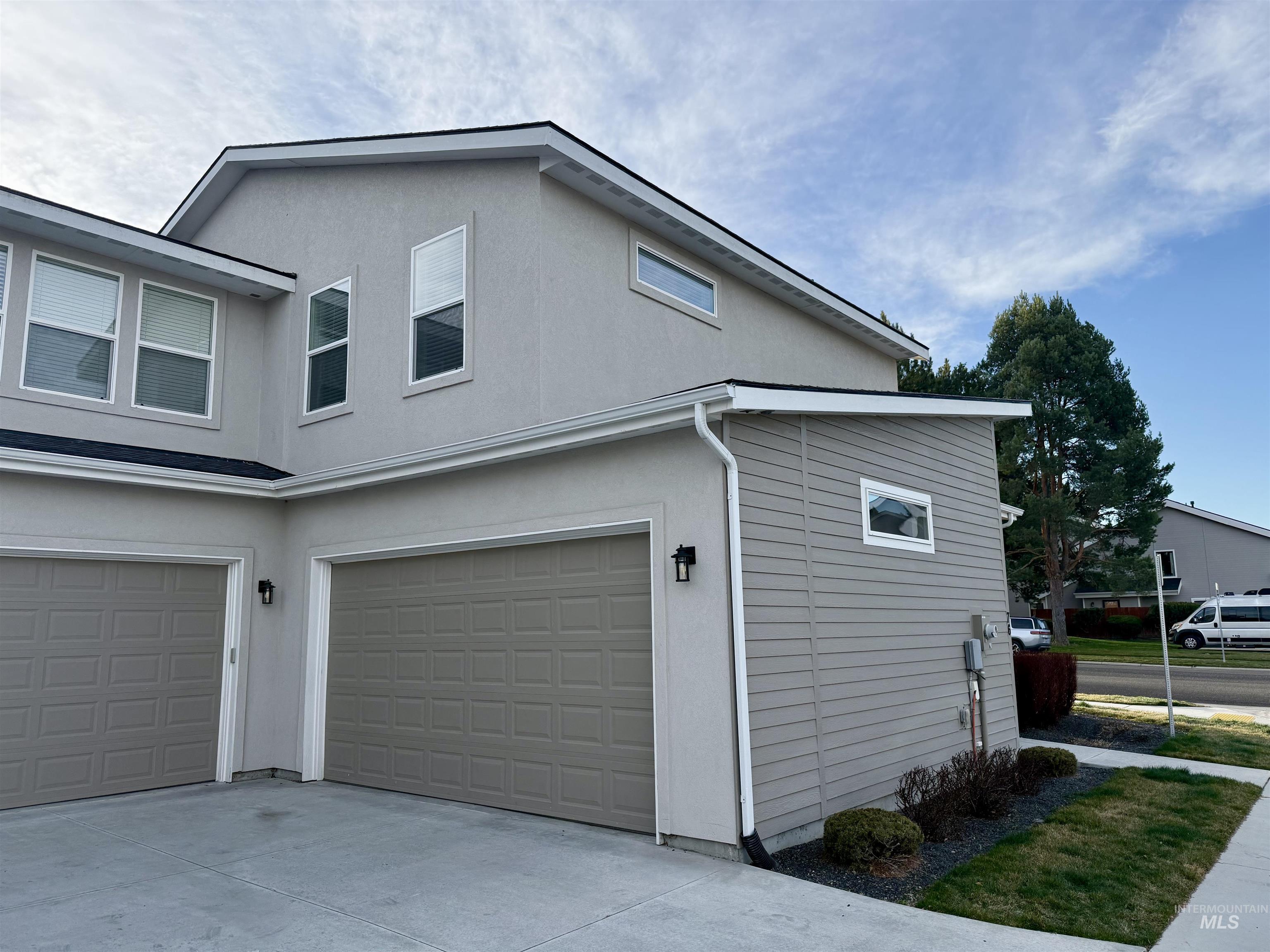 76 E Ranch Dr, Eagle, Idaho 83616, 3 Bedrooms, 2.5 Bathrooms, Residential For Sale, Price $495,000,MLS 98978310