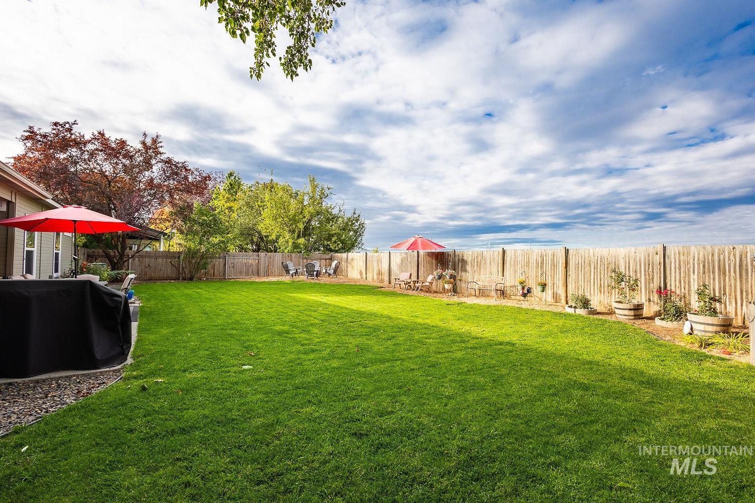 5095 N Blue Ash Ave, Boise, Idaho 83713, 5 Bedrooms, 4 Bathrooms, Residential For Sale, Price $675,000,MLS 98978311