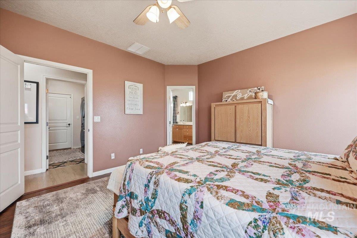 5095 N Blue Ash Ave, Boise, Idaho 83713, 5 Bedrooms, 4 Bathrooms, Residential For Sale, Price $675,000,MLS 98978311