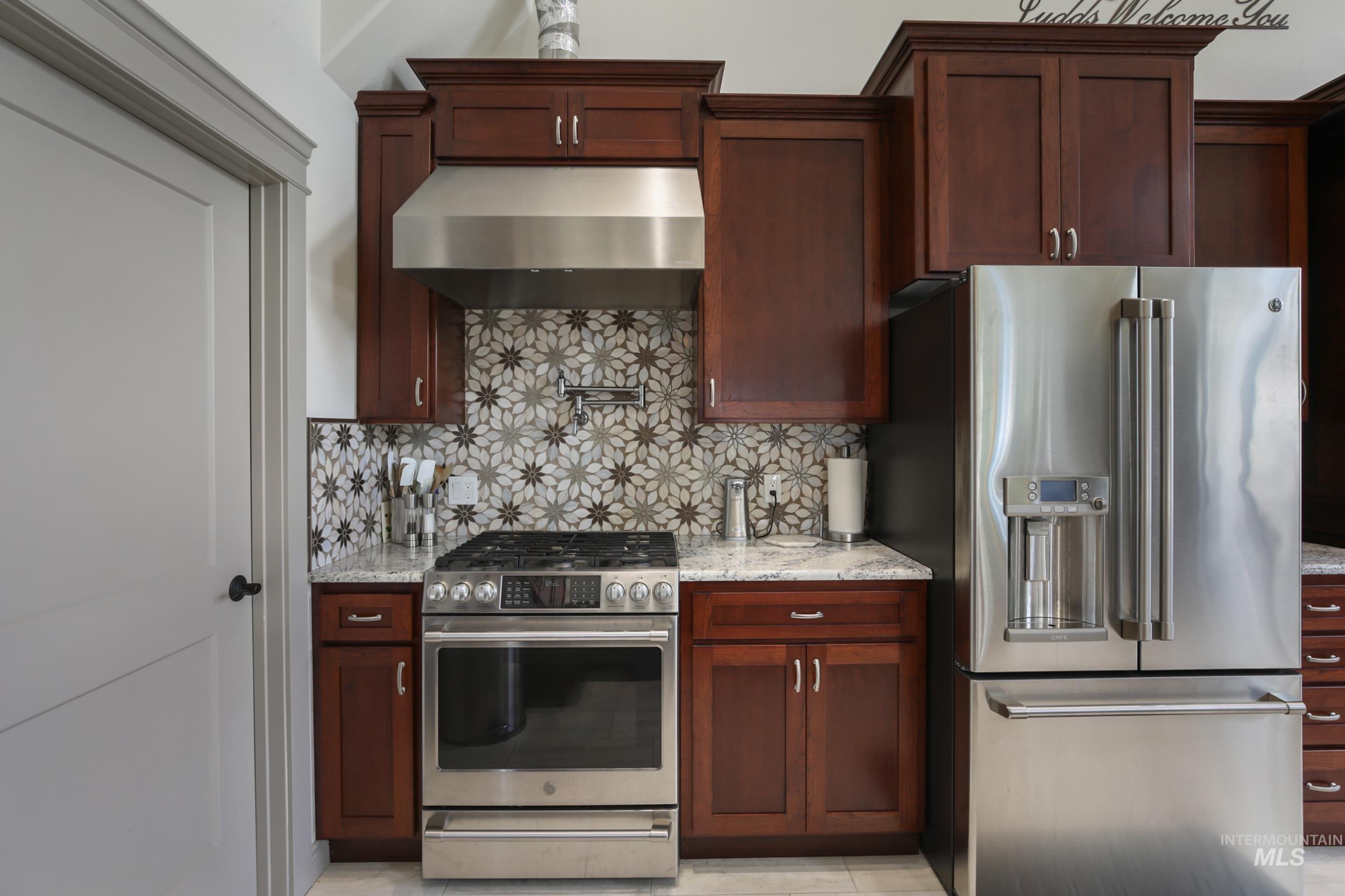 110 S 3rd Ave., Pierce, Idaho 83546, 3 Bedrooms, 3 Bathrooms, Residential For Sale, Price $499,000,MLS 98978316