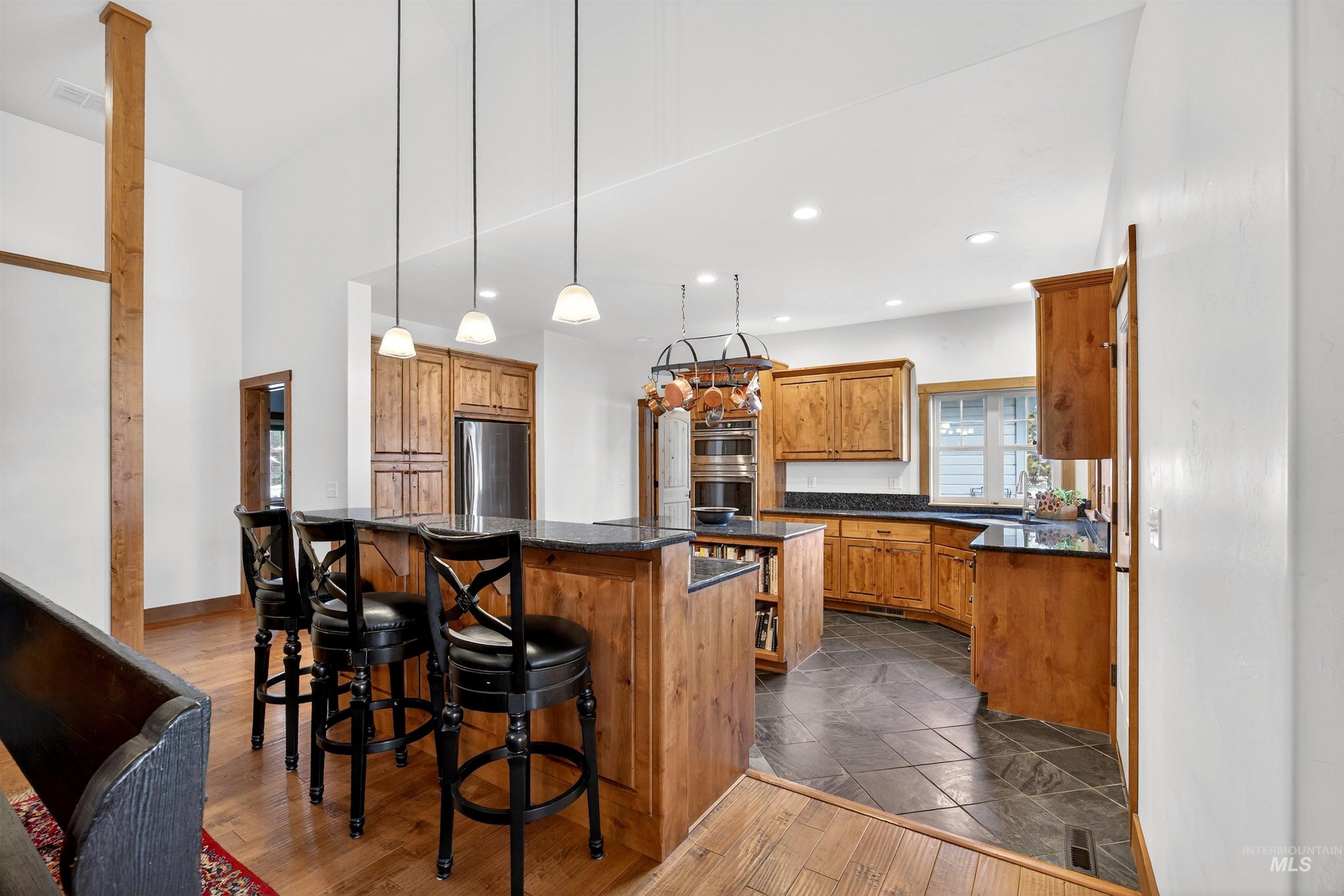 319 Otter Pond Ln, McCall, Idaho 83638, 3 Bedrooms, 3 Bathrooms, Residential For Sale, Price $1,349,000, 98978333