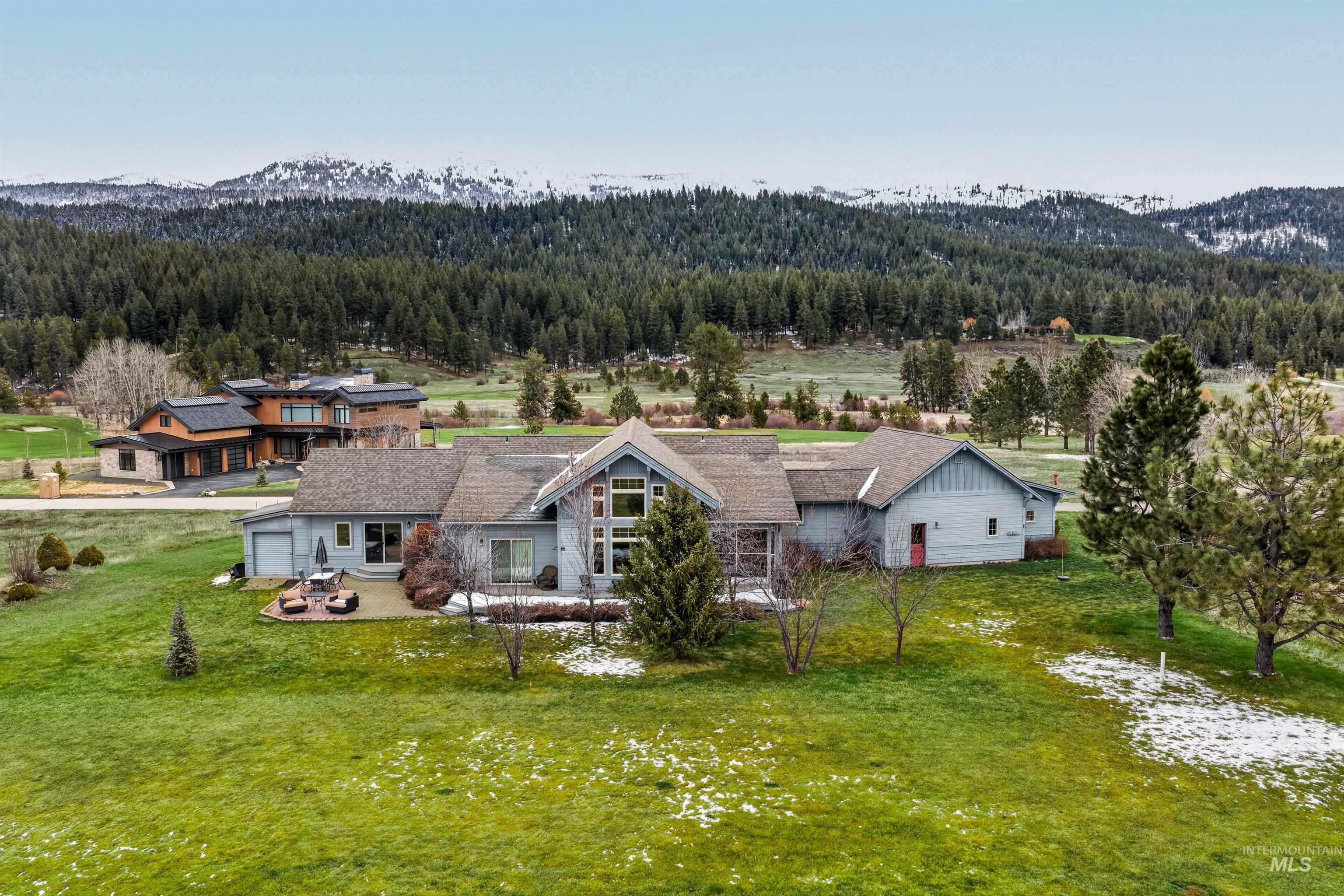 319 Otter Pond Ln, McCall, Idaho 83638, 3 Bedrooms, 3 Bathrooms, Residential For Sale, Price $1,349,000, 98978333