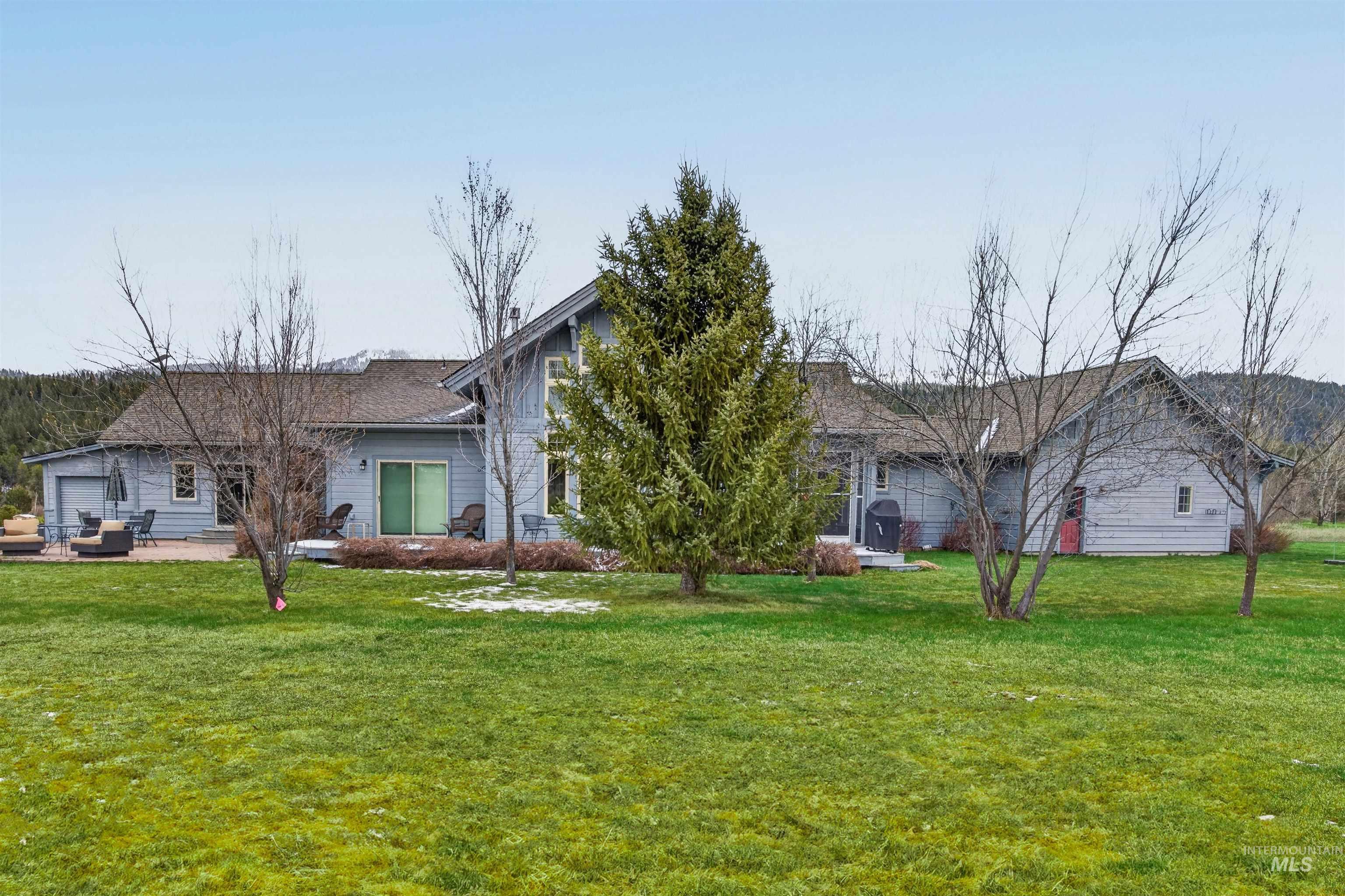 319 Otter Pond Ln, McCall, Idaho 83638, 3 Bedrooms, 3 Bathrooms, Residential For Sale, Price $1,349,000, 98978333
