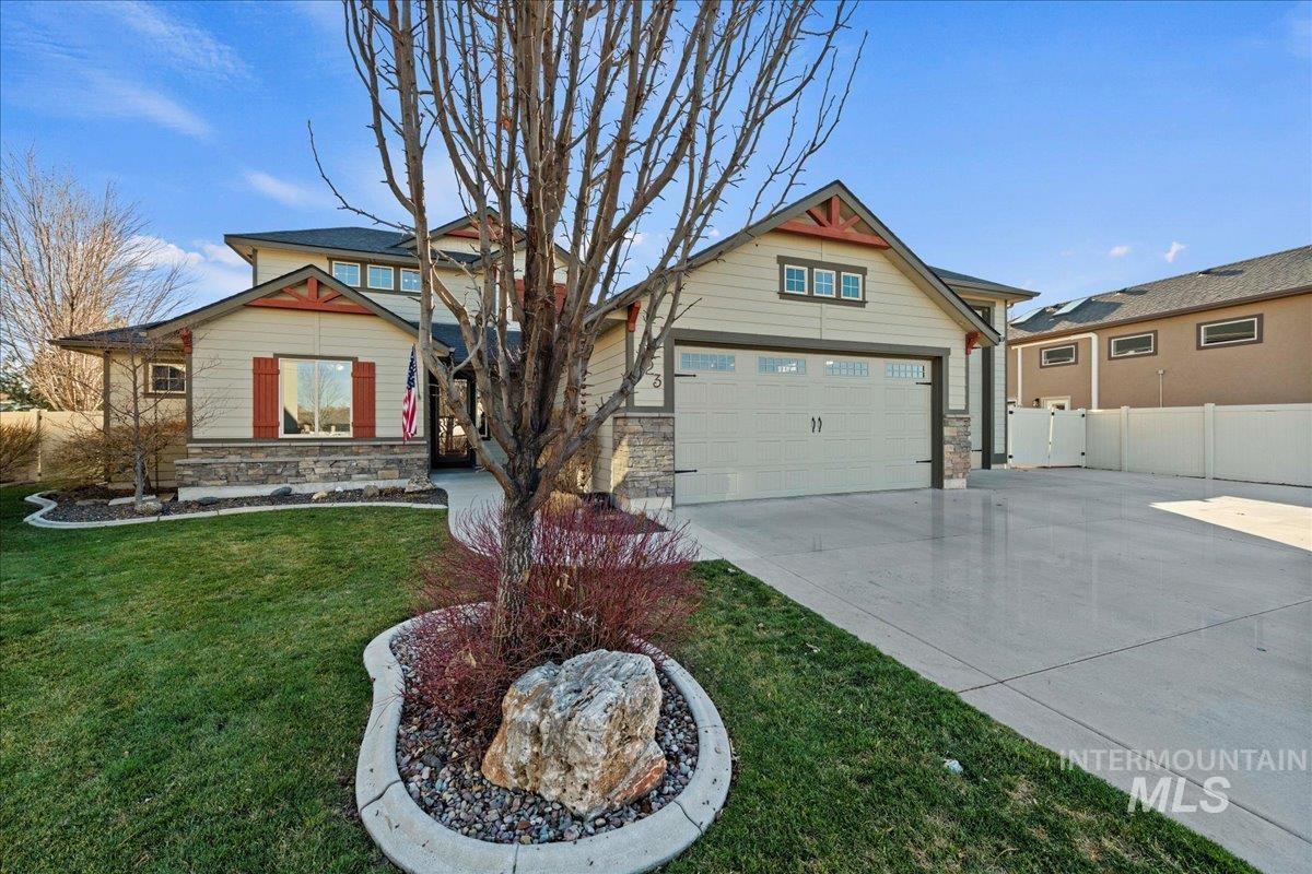 423 E Gannett, Meridian, Idaho 83642, 3 Bedrooms, 3 Bathrooms, Residential For Sale, Price $749,000,MLS 98978335