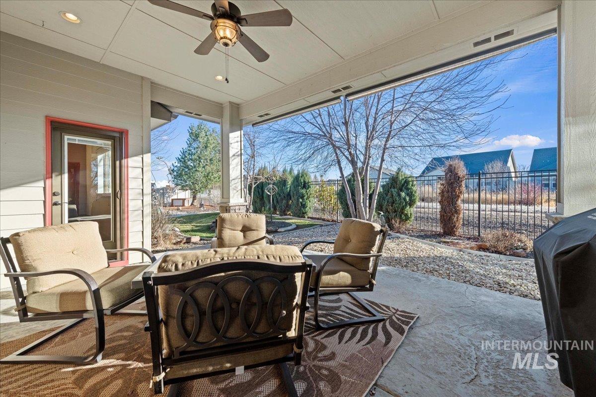 423 E Gannett, Meridian, Idaho 83642, 3 Bedrooms, 3 Bathrooms, Residential For Sale, Price $749,000,MLS 98978335