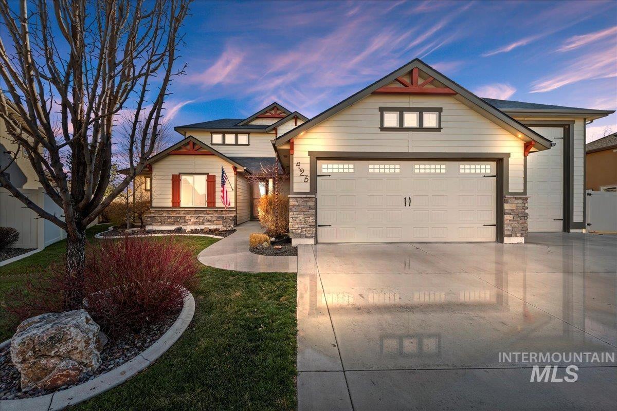 423 E Gannett, Meridian, Idaho 83642, 3 Bedrooms, 3 Bathrooms, Residential For Sale, Price $749,000,MLS 98978335