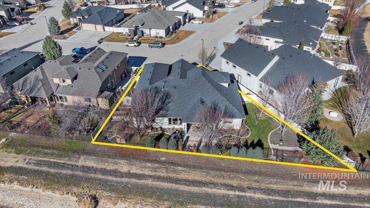 423 E Gannett, Meridian, Idaho 83642, 3 Bedrooms, 3 Bathrooms, Residential For Sale, Price $749,000,MLS 98978335