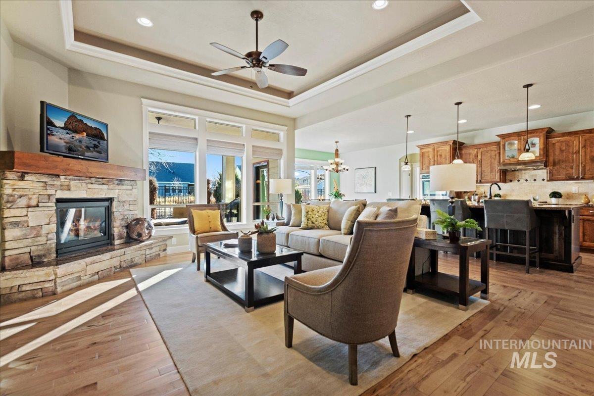 423 E Gannett, Meridian, Idaho 83642, 3 Bedrooms, 3 Bathrooms, Residential For Sale, Price $749,000,MLS 98978335