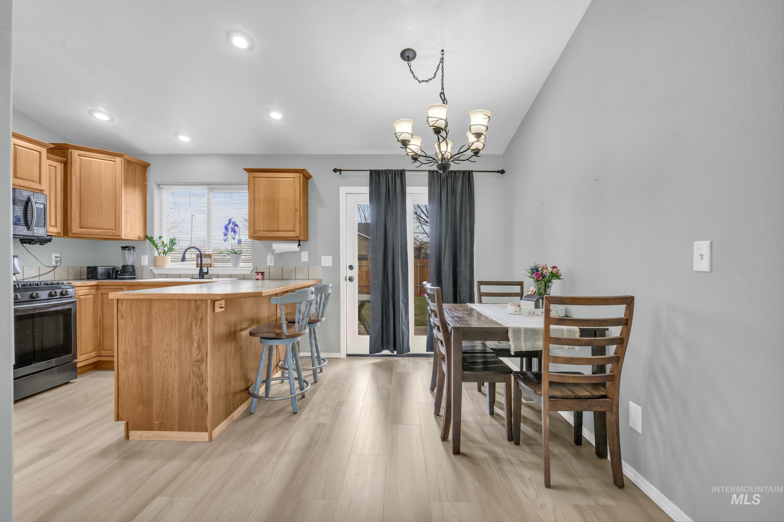 7269 E Nottingham Ln, Nampa, Idaho 83687-9459, 4 Bedrooms, 2 Bathrooms, Residential For Sale, Price $394,500,MLS 98978338