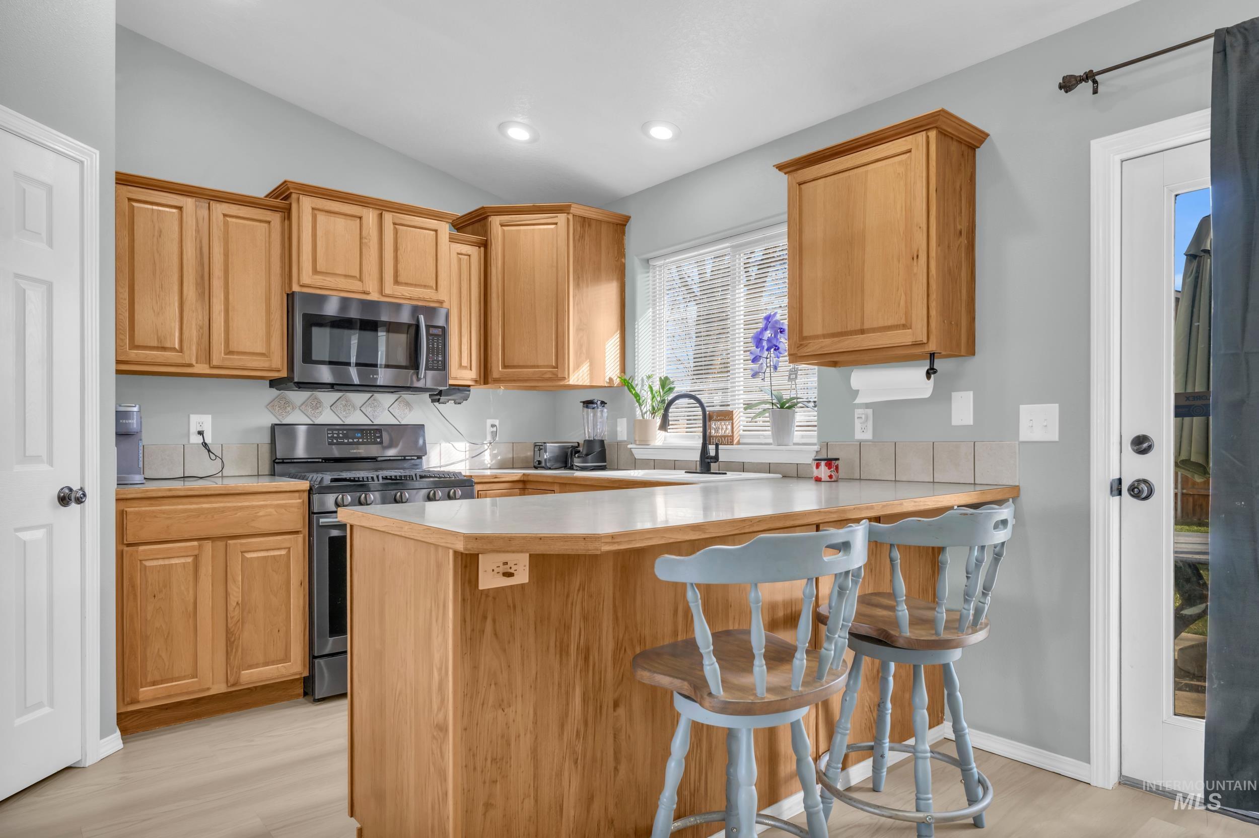 7269 E Nottingham Ln, Nampa, Idaho 83687-9459, 4 Bedrooms, 2 Bathrooms, Residential For Sale, Price $394,500,MLS 98978338