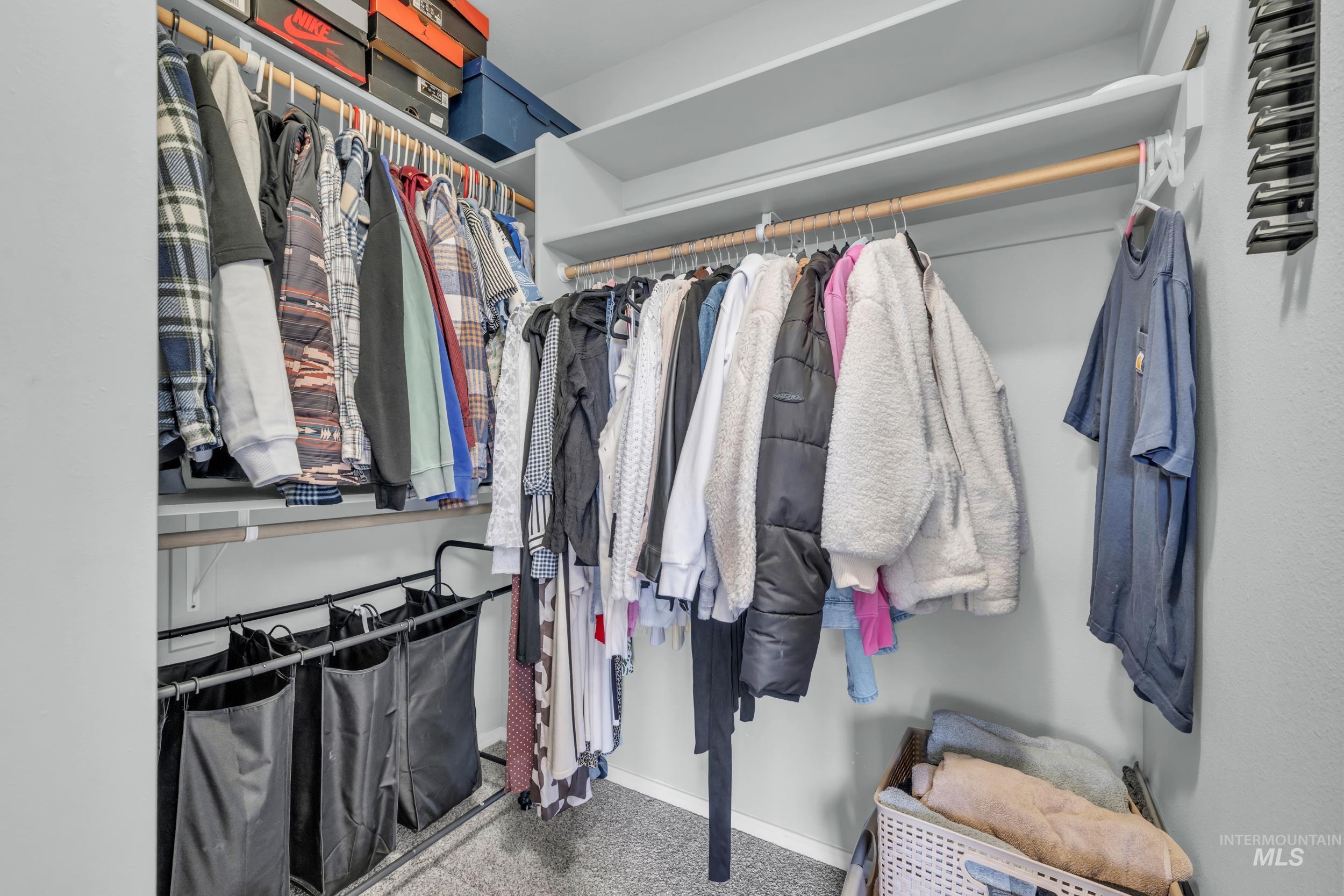 7269 E Nottingham Ln, Nampa, Idaho 83687-9459, 4 Bedrooms, 2 Bathrooms, Residential For Sale, Price $394,500,MLS 98978338