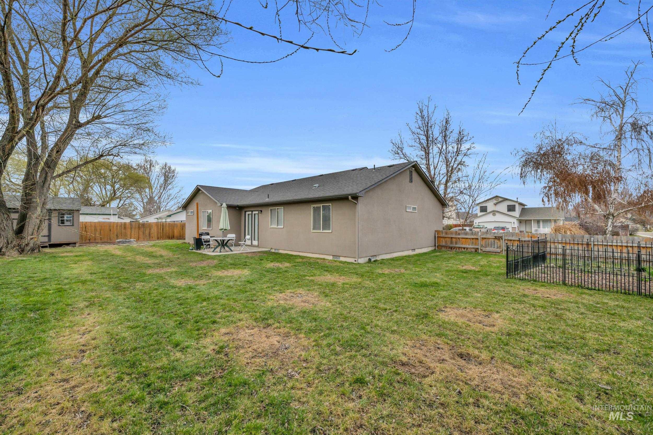 7269 E Nottingham Ln, Nampa, Idaho 83687-9459, 4 Bedrooms, 2 Bathrooms, Residential For Sale, Price $394,500,MLS 98978338