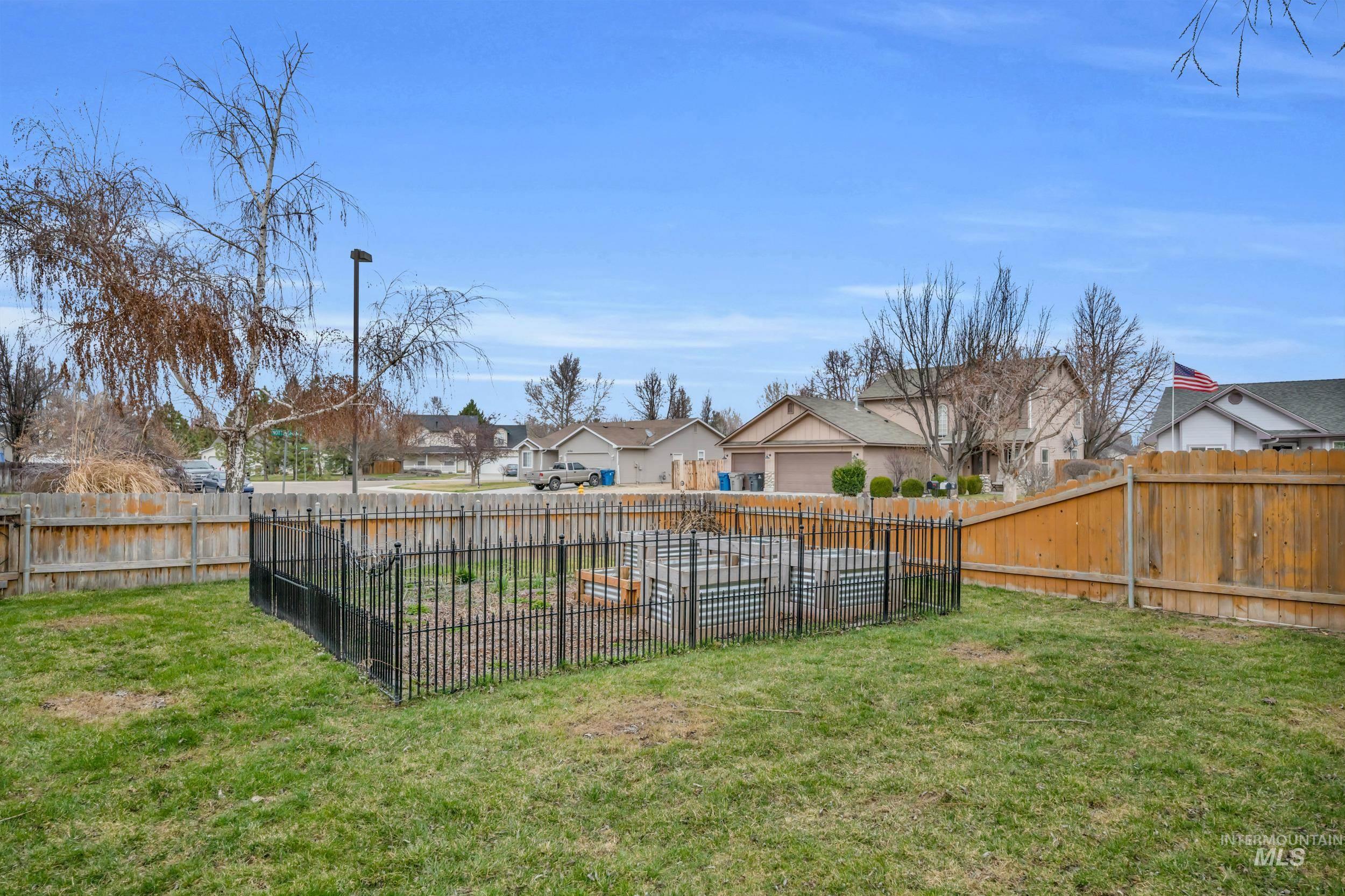 7269 E Nottingham Ln, Nampa, Idaho 83687-9459, 4 Bedrooms, 2 Bathrooms, Residential For Sale, Price $394,500,MLS 98978338