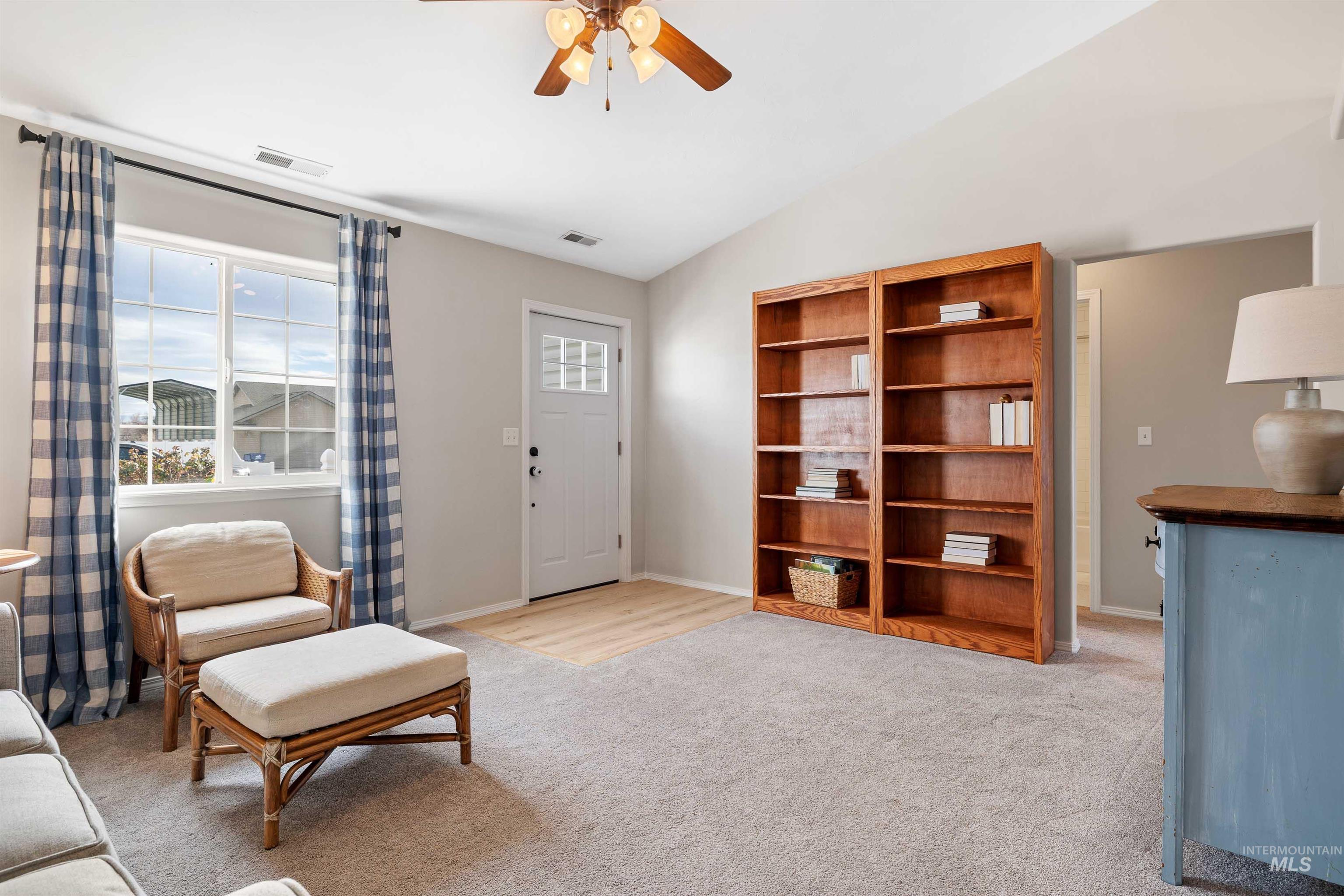 1061 Par Ct, Twin Falls, Idaho 83301-5748, 3 Bedrooms, 2 Bathrooms, Residential For Sale, Price $349,900,MLS 98978342