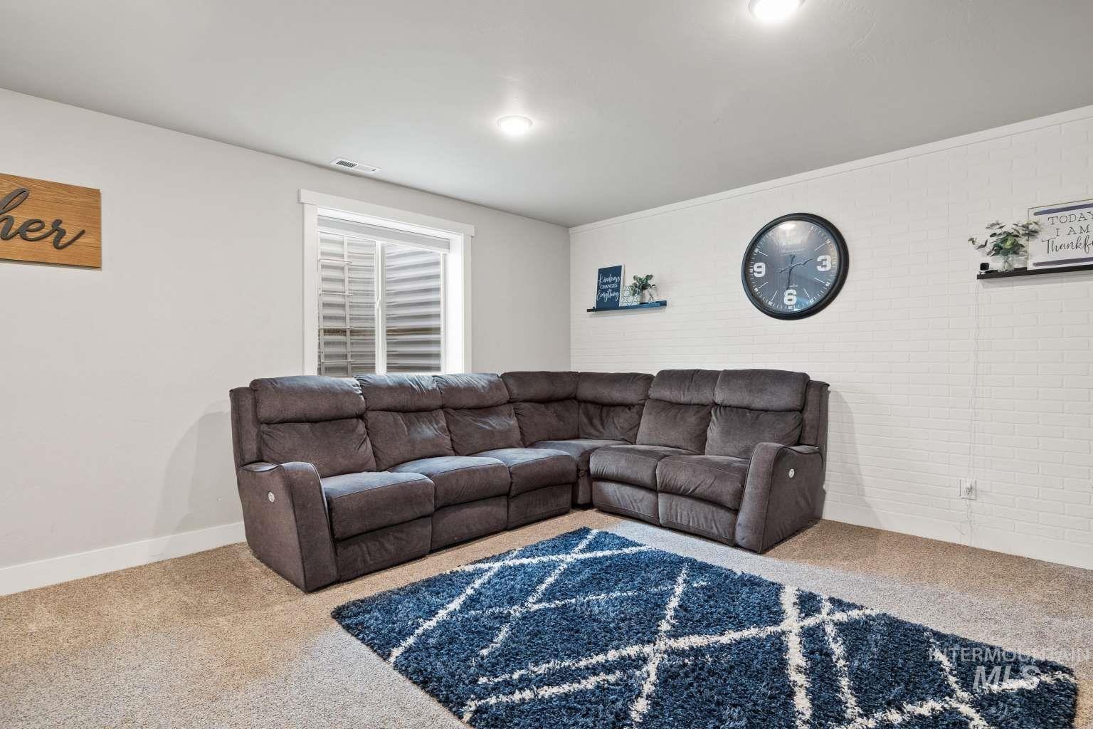 744 Midnight Sun Loop, Twin Falls, Idaho 83301, 6 Bedrooms, 4 Bathrooms, Residential For Sale, Price $699,000,MLS 98978344