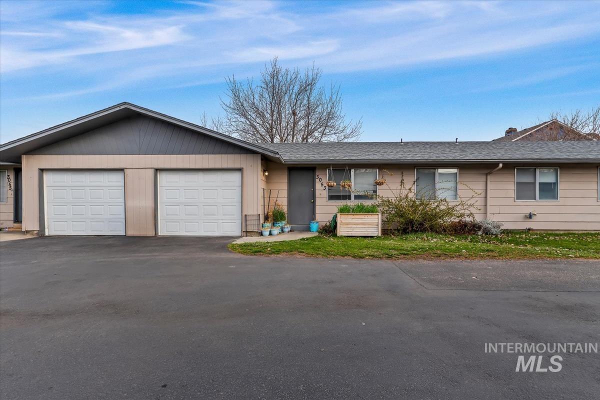 3049, 3051, 3053, 3055 N. Linda Vista Ln, Boise, Idaho 83704, 3 Bedrooms, 1.5 Bathrooms, Residential Income For Sale, Price $899,000,MLS 98978345