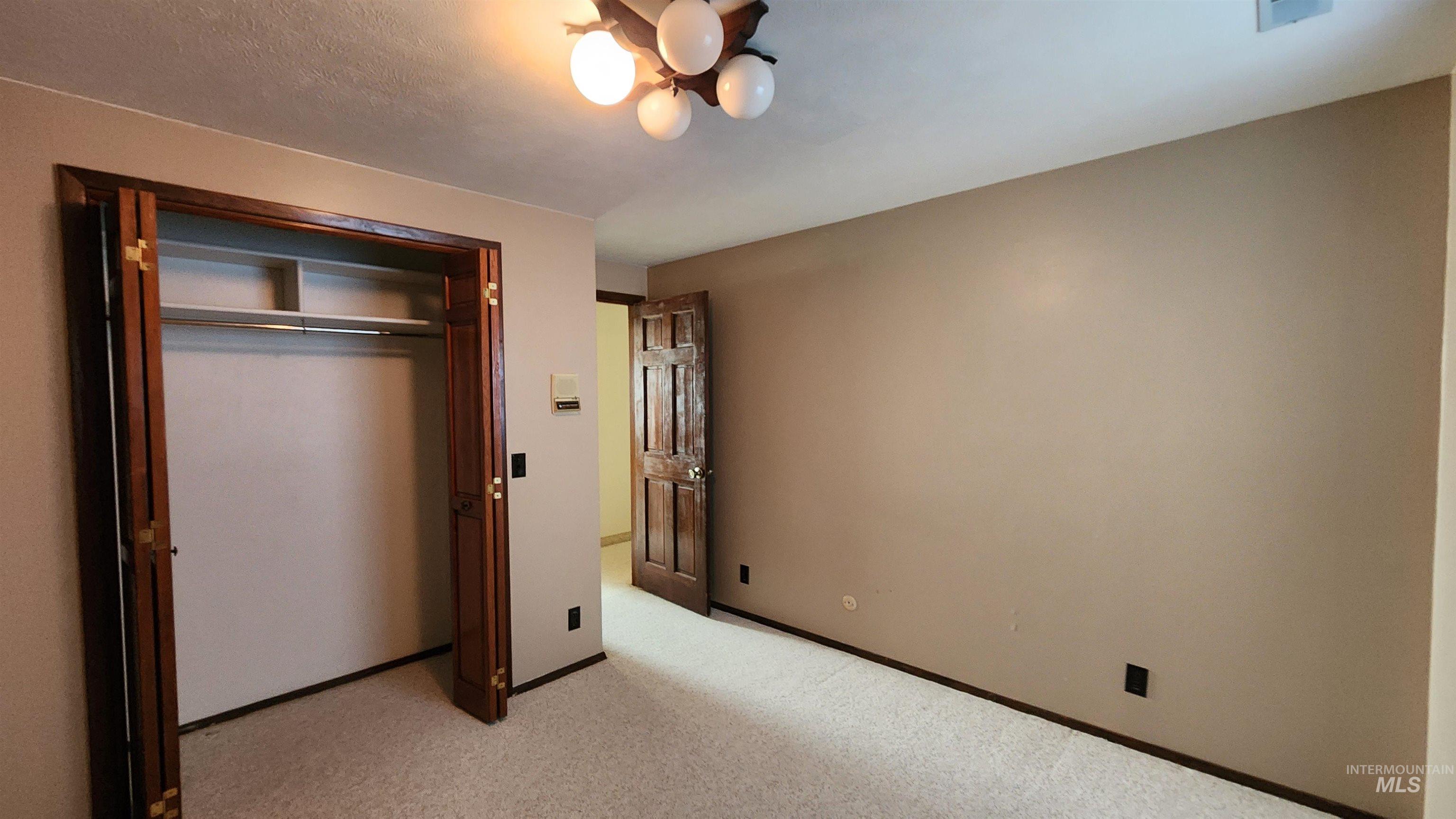 288 S 123 W B, Burley, Idaho 83318, 5 Bedrooms, 3.5 Bathrooms, Residential For Sale, Price $859,900,MLS 98978348