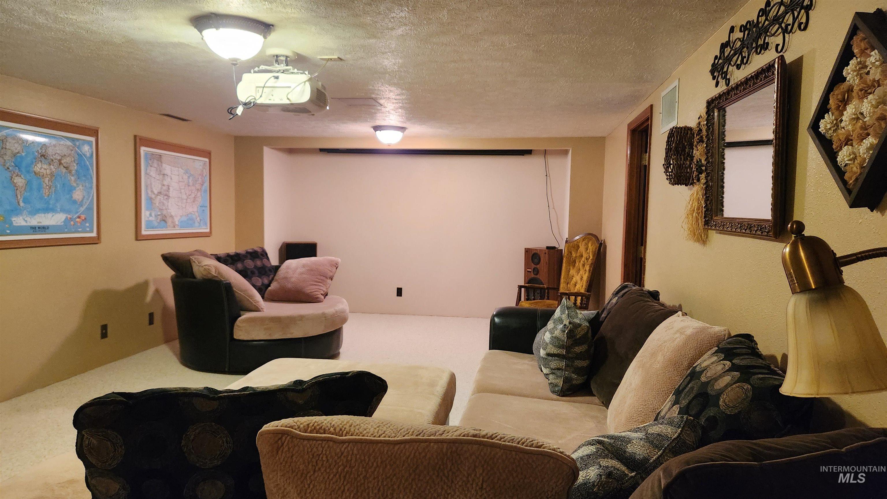 288 S 123 W B, Burley, Idaho 83318, 5 Bedrooms, 3.5 Bathrooms, Residential For Sale, Price $859,900,MLS 98978348