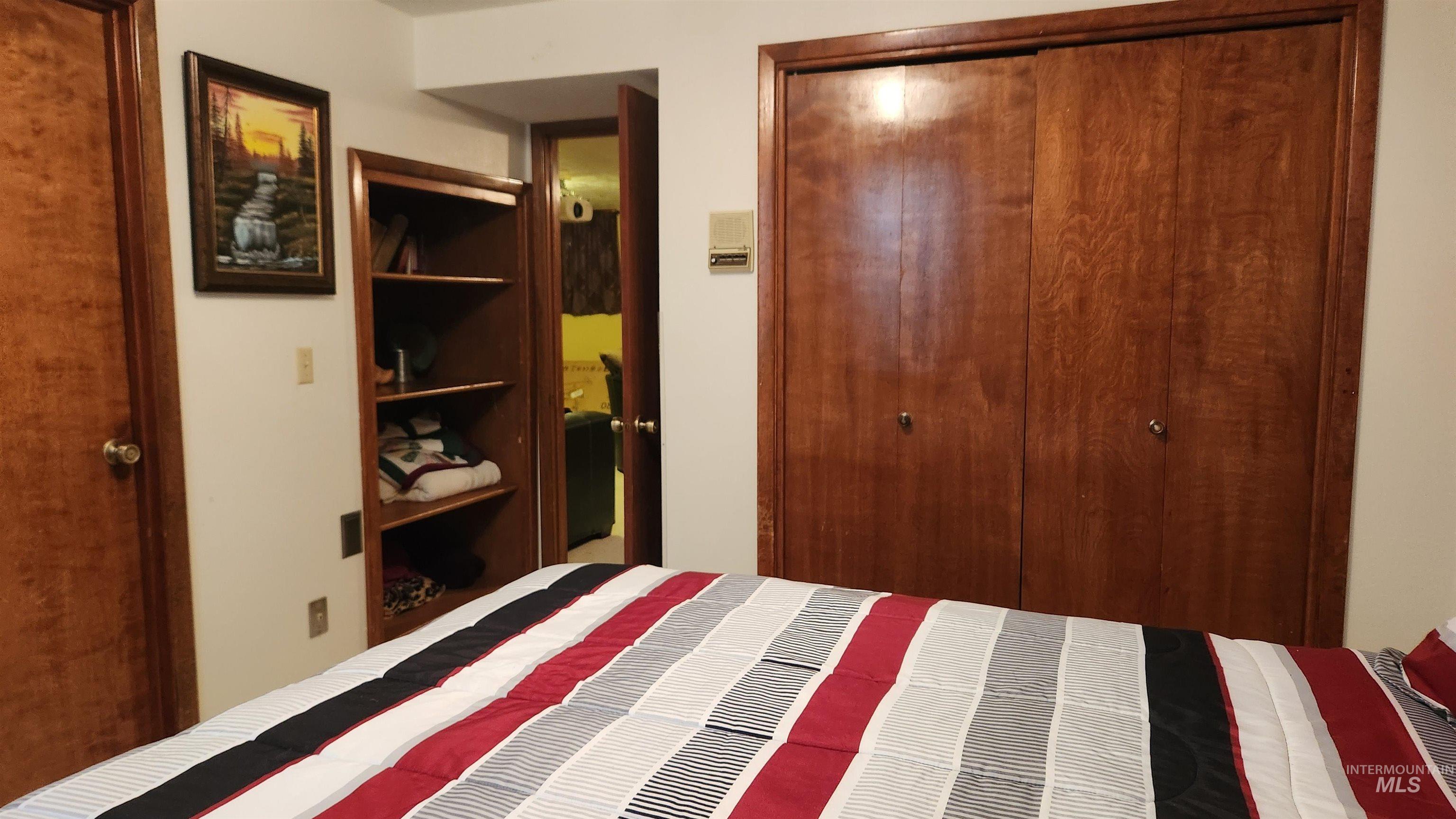 288 S 123 W B, Burley, Idaho 83318, 5 Bedrooms, 3.5 Bathrooms, Residential For Sale, Price $859,900,MLS 98978348