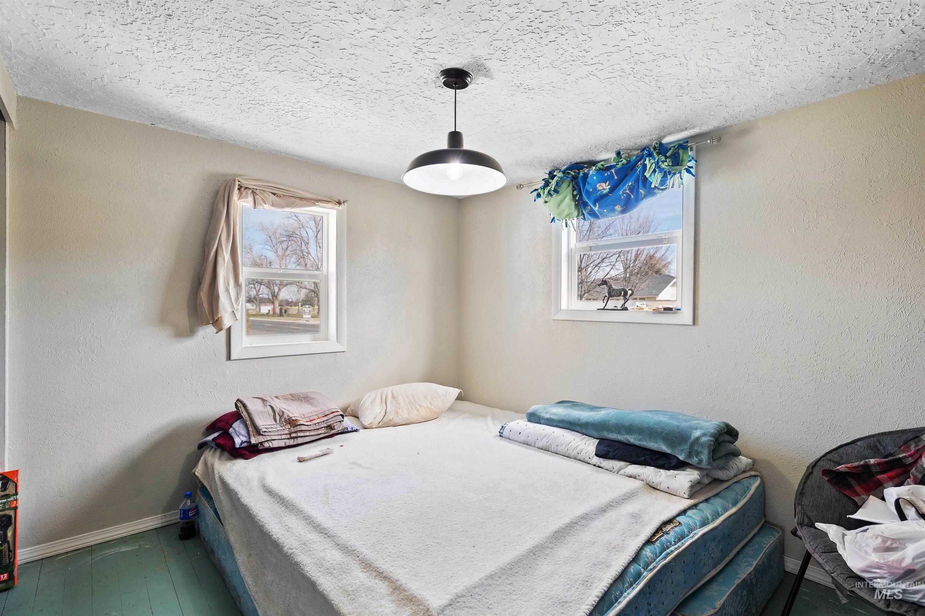 1437 4th Ave E, Twin Falls, Idaho 83301, 3 Bedrooms, 1 Bathroom, Residential For Sale, Price $270,000,MLS 98978350