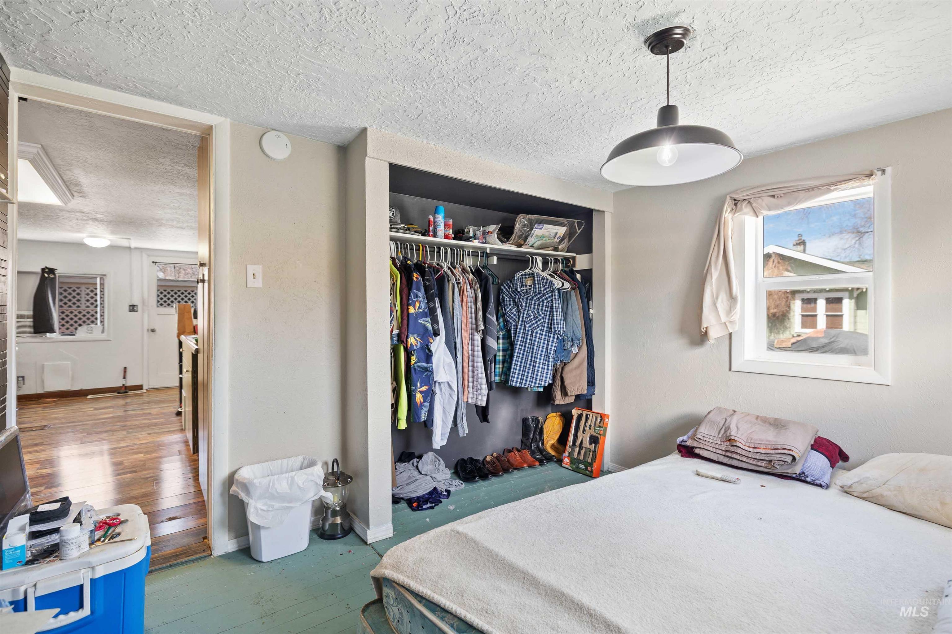 1437 4th Ave E, Twin Falls, Idaho 83301, 3 Bedrooms, 1 Bathroom, Residential For Sale, Price $270,000,MLS 98978350