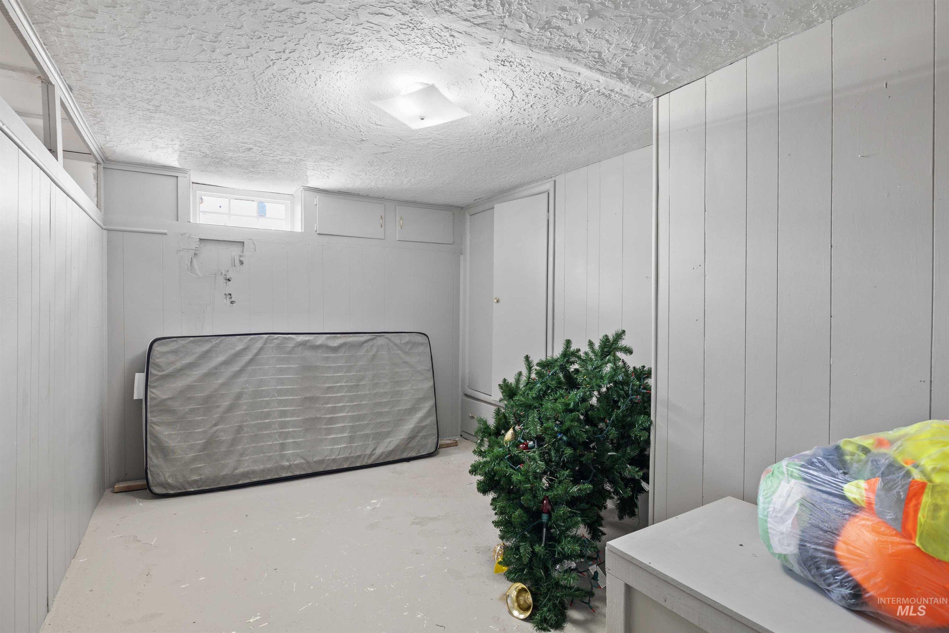 1437 4th Ave E, Twin Falls, Idaho 83301, 3 Bedrooms, 1 Bathroom, Residential For Sale, Price $270,000,MLS 98978350