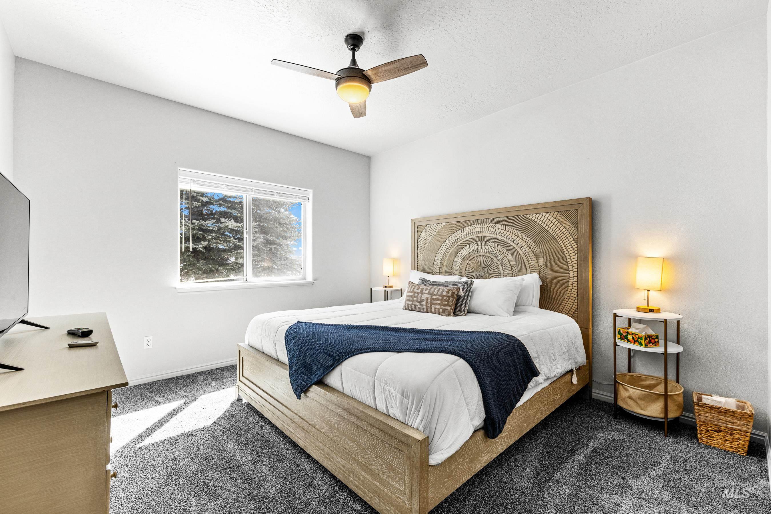 24 Mangum Circle, Donnelly, Idaho 83615, 3 Bedrooms, 2 Bathrooms, Residential For Sale, Price $370,000,MLS 98978352