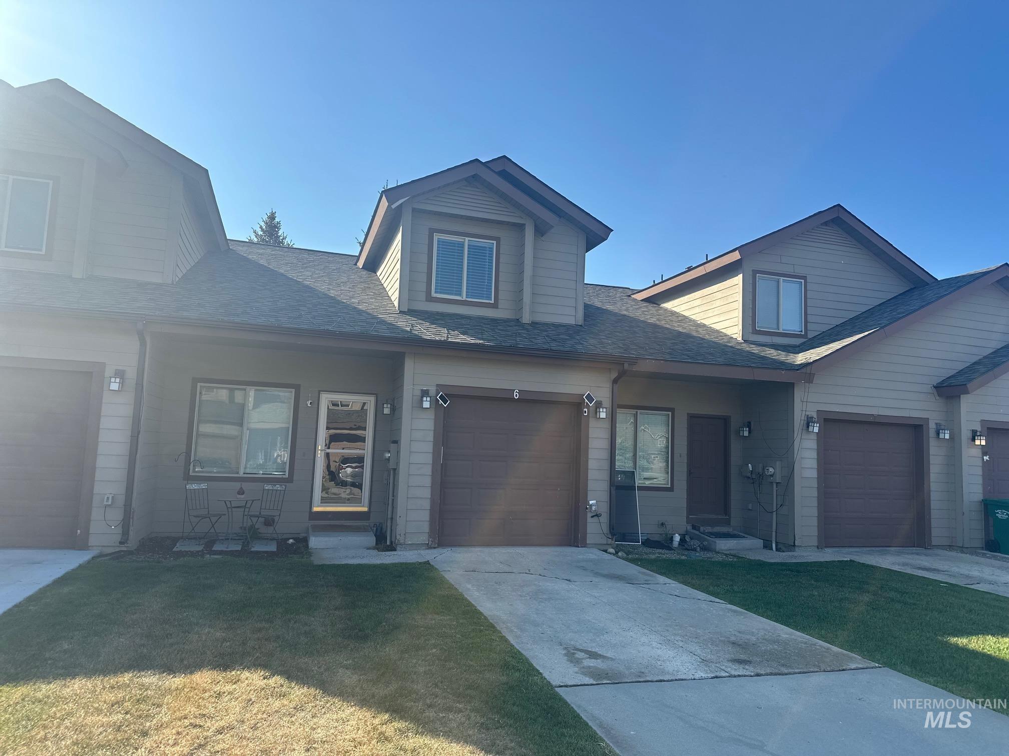 24 Mangum Circle, Donnelly, Idaho 83615, 3 Bedrooms, 2 Bathrooms, Residential For Sale, Price $370,000,MLS 98978352