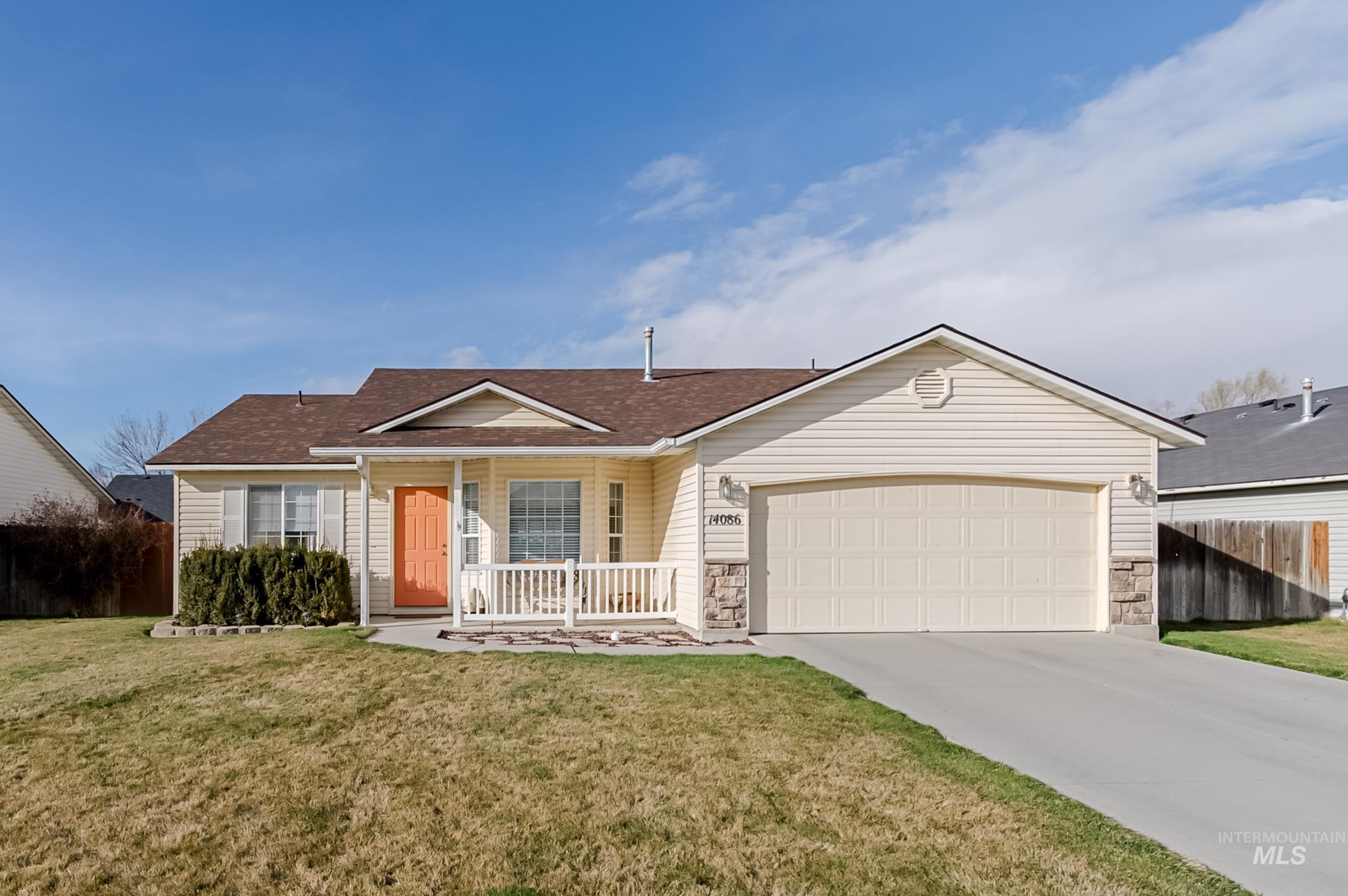 14086 Carolina St, Caldwell, Idaho 83607, 3 Bedrooms, 2 Bathrooms, Residential For Sale, Price $350,000,MLS 98978353